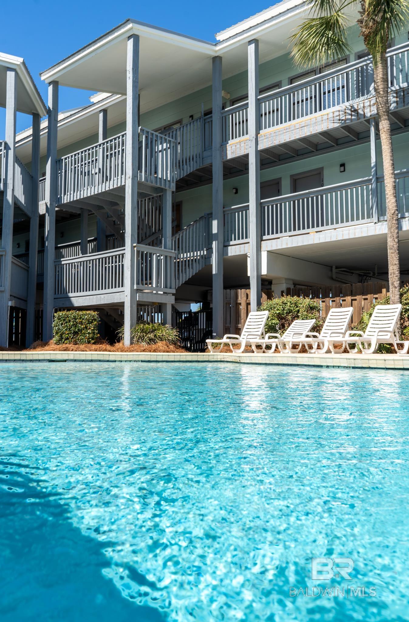 https://zimg.paragon.ice.com/ParagonImages/Property/PG/BCAR/397283/30/0/0/68eb56a729d8fa2236b6733b69ba5a20/7/bed55957aad250c732f1fa1459ea7802/397283-CF88C898-62D0-4B1B-AD57-15A05EFB7459.JPG