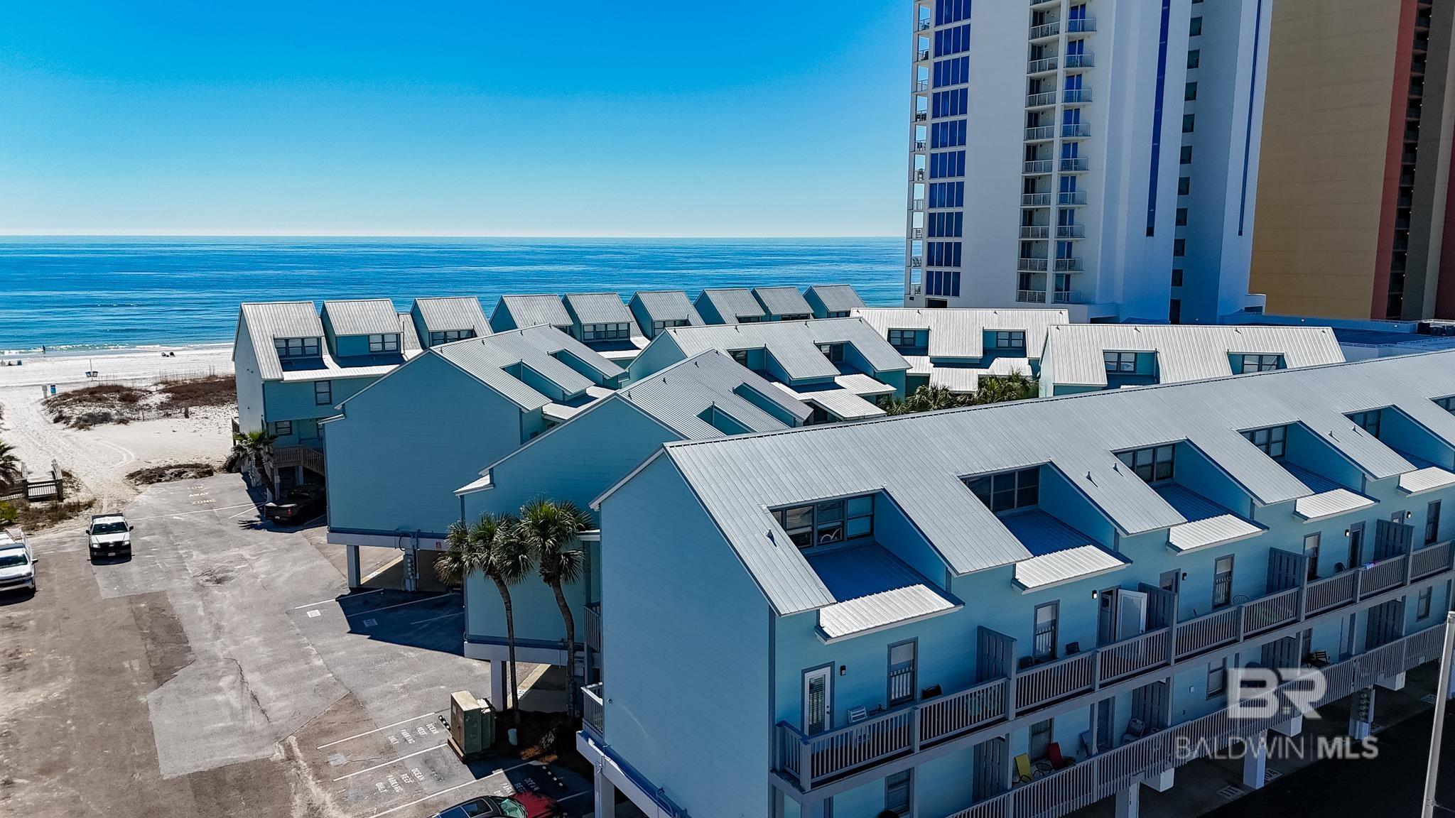 https://zimg.paragon.ice.com/ParagonImages/Property/PG/BCAR/397283/41/0/0/26c35c4d27d3d42c95bd6f56c9b7f35d/7/bed55957aad250c732f1fa1459ea7802/397283-7423ACDA-F209-4C2D-8AEF-834A37764A45.JPG