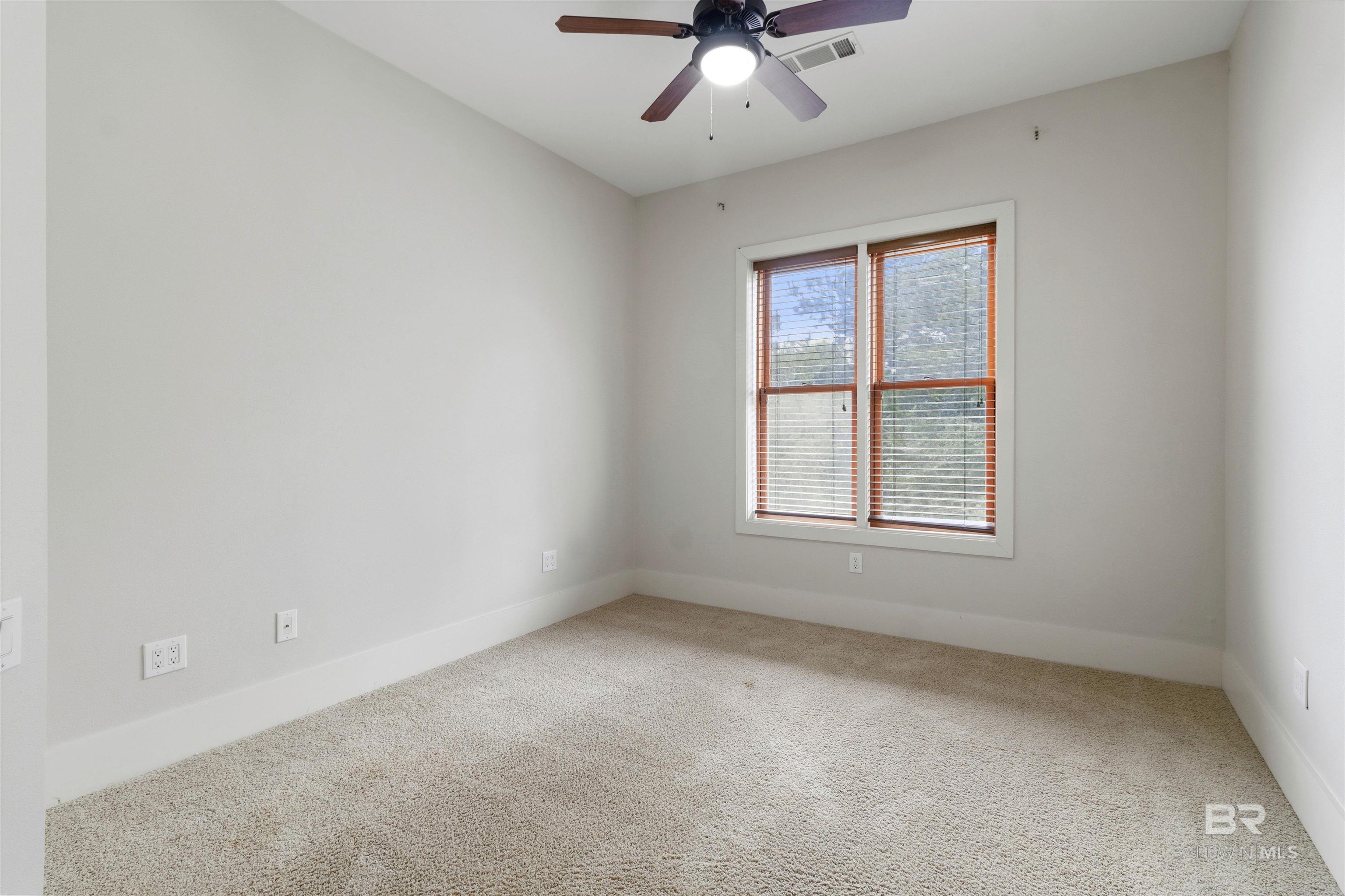 https://zimg.paragon.ice.com/ParagonImages/Property/PG/BCAR/397287/14/0/0/0e9564d3a28408526fa6cfe123c79032/7/78440538489eb9fb9bae7834965f02eb/397287-341fa153-9b6e-45f1-a7ef-a6503f5b6c93.JPG