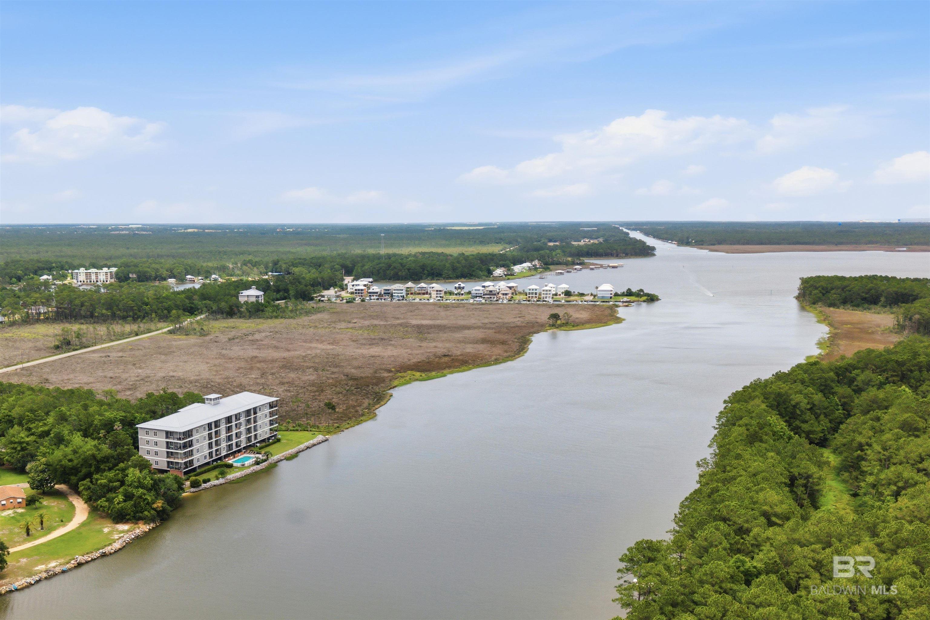 https://zimg.paragon.ice.com/ParagonImages/Property/PG/BCAR/397287/29/0/0/4df988be2083a795bdca9bd5747711e0/7/78440538489eb9fb9bae7834965f02eb/397287-00042158-f20e-43a2-aadd-244a33169ea5.JPG