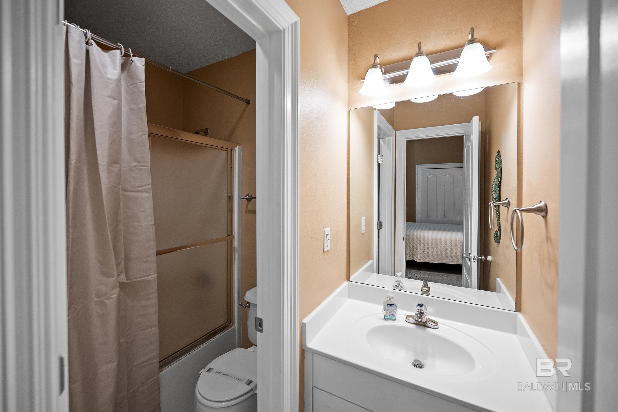 https://zimg.paragon.ice.com/ParagonImages/Property/PG/BCAR/397290/28/0/0/4bcf42acd8887efb4dd496ce0f4d8747/7/1974e0f94c48722cc319d251b917f00f/397290-1788f4fe-a005-4597-89f4-762b9deeb79f.JPG