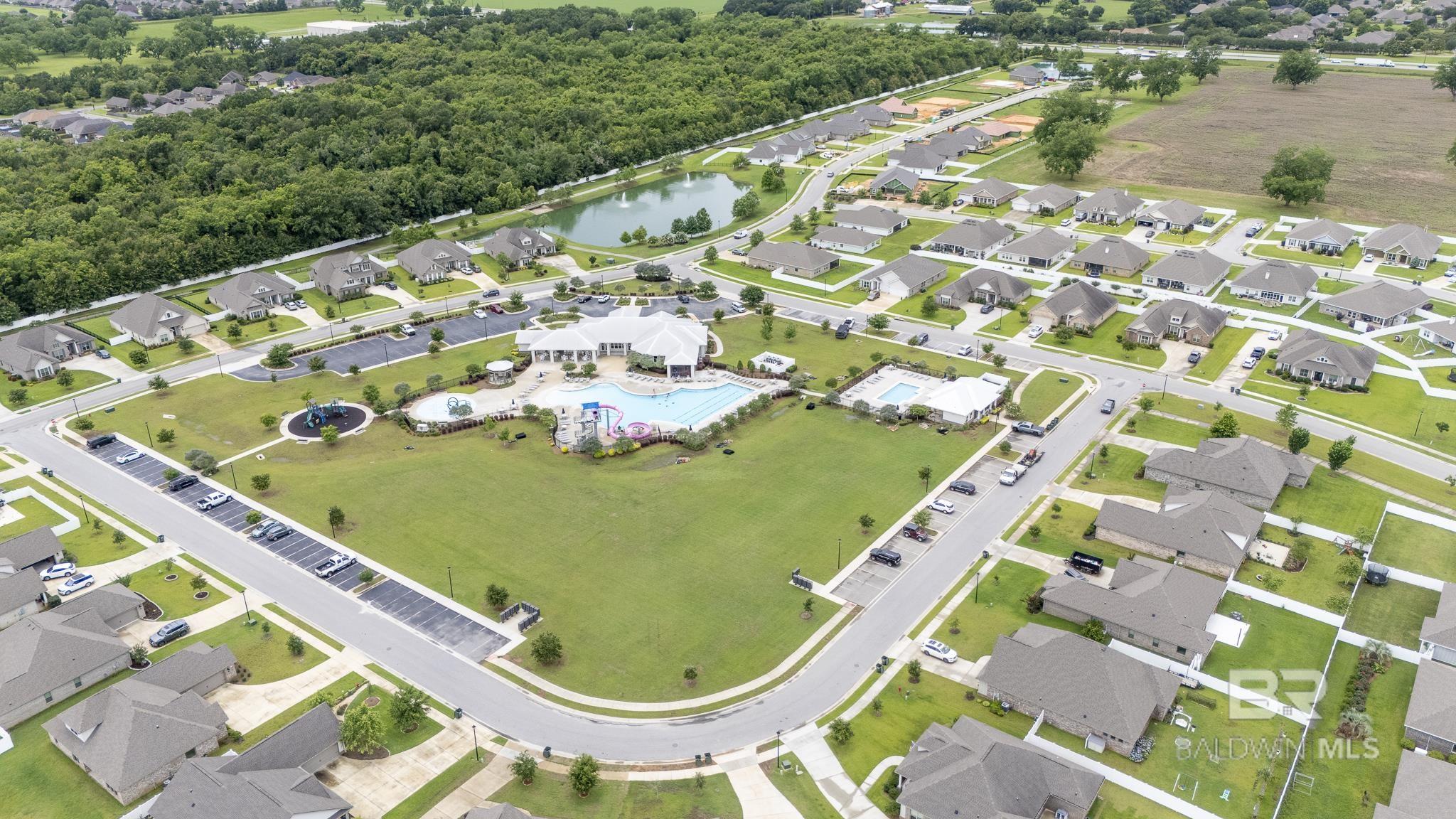 https://zimg.paragon.ice.com/ParagonImages/Property/PG/BCAR/397303/53/0/0/c4d6b469be020255cfb497bdc87eeb07/7/0dc4eb984a2493e3ed44abec7577dfa6/397303-2c98b7f8-fa63-4188-985f-4744240fe87b.JPG