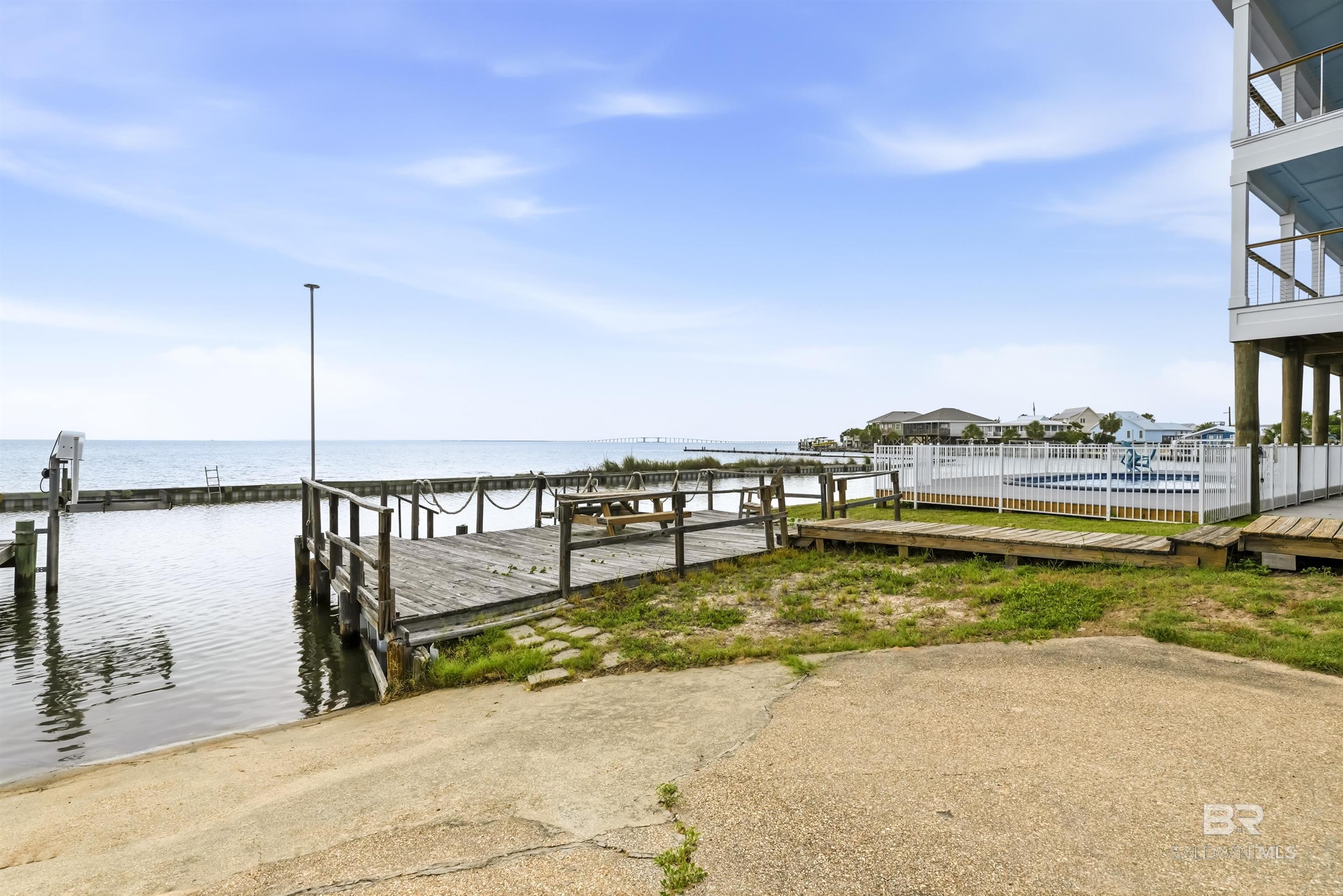 https://zimg.paragon.ice.com/ParagonImages/Property/PG/BCAR/397304/31/0/0/2f714275ea0e284bea007a78ce8ab61f/7/fb1379250d6842c56013b6b121e3fdc3/397304-c966477a-04cd-4a3a-baf2-6c3f8f3cc840.JPG