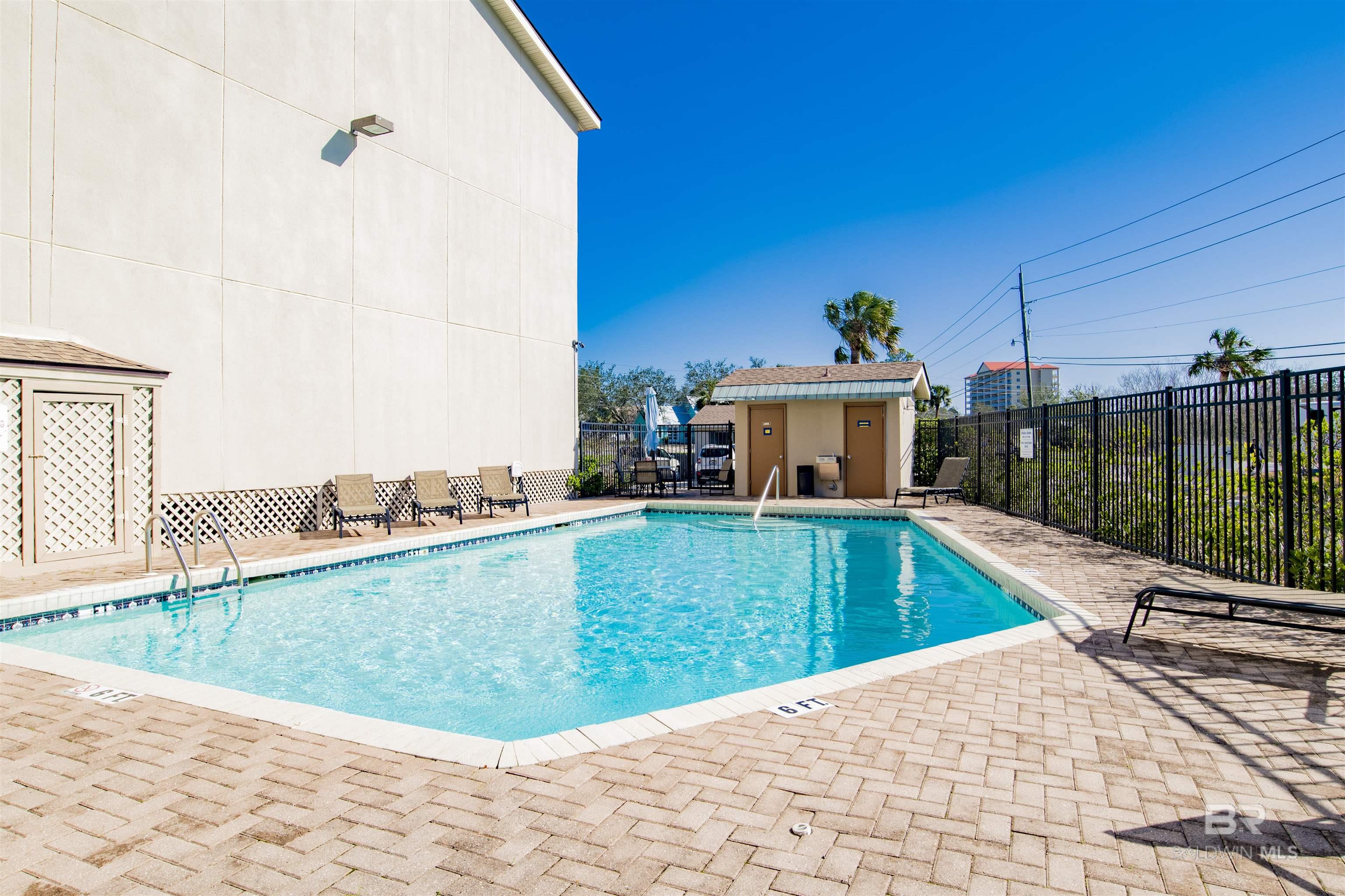 https://zimg.paragon.ice.com/ParagonImages/Property/PG/BCAR/397308/7/0/0/e3f1ca5a4d1fc3ba5783b5361e5e7017/7/38239e66480d248c1c4a476ed8d155d7/397308-269914e7-284e-4e42-aa30-cadf916d4751.JPG