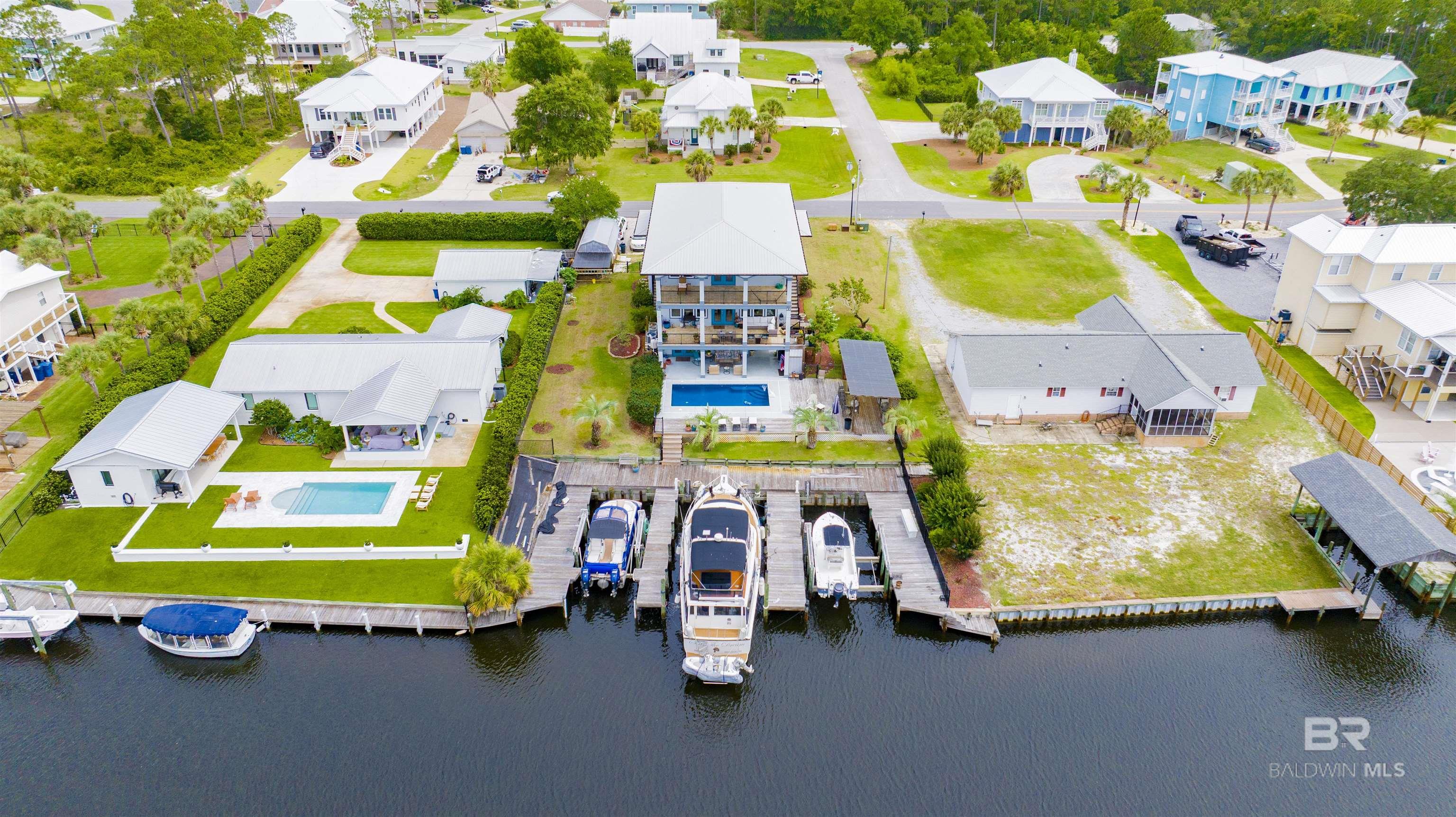 https://zimg.paragon.ice.com/ParagonImages/Property/PG/BCAR/397315/69/0/0/cfedc0fdff95f7e40daa3bc797797833/7/fe589afcb9e034c4b2cd498256b3590e/397315-9533bd62-e87f-47ba-a0fe-85b93f4b3095.JPG