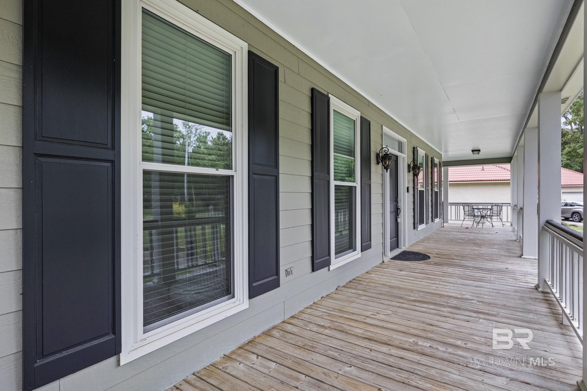 https://zimg.paragon.ice.com/ParagonImages/Property/PG/BCAR/397316/23/0/0/f85e6b454f245c7cdccf1dd91e8b96c2/7/58fe527642fbcde7d01f41e4e93d0127/397316-f97aeb40-9f38-4bbb-9a71-1bf34a047527.JPG