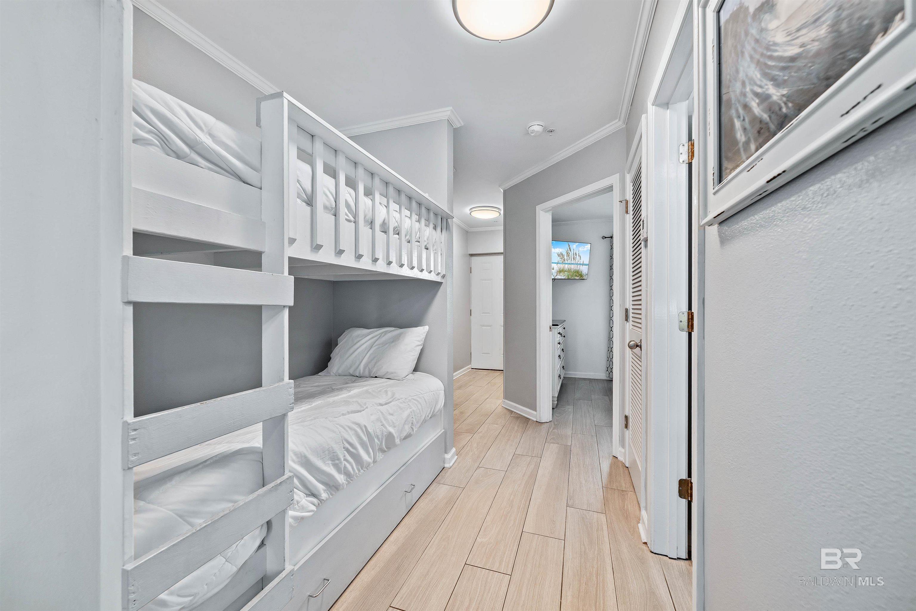 https://zimg.paragon.ice.com/ParagonImages/Property/PG/BCAR/397321/18/0/0/0a2ac282672eee39d32887fc1b348893/7/cc0d87856350e33efca4fe9d10fa5a98/397321-ca00ad25-d1b8-4d19-ba00-514f32d0f11b.JPG