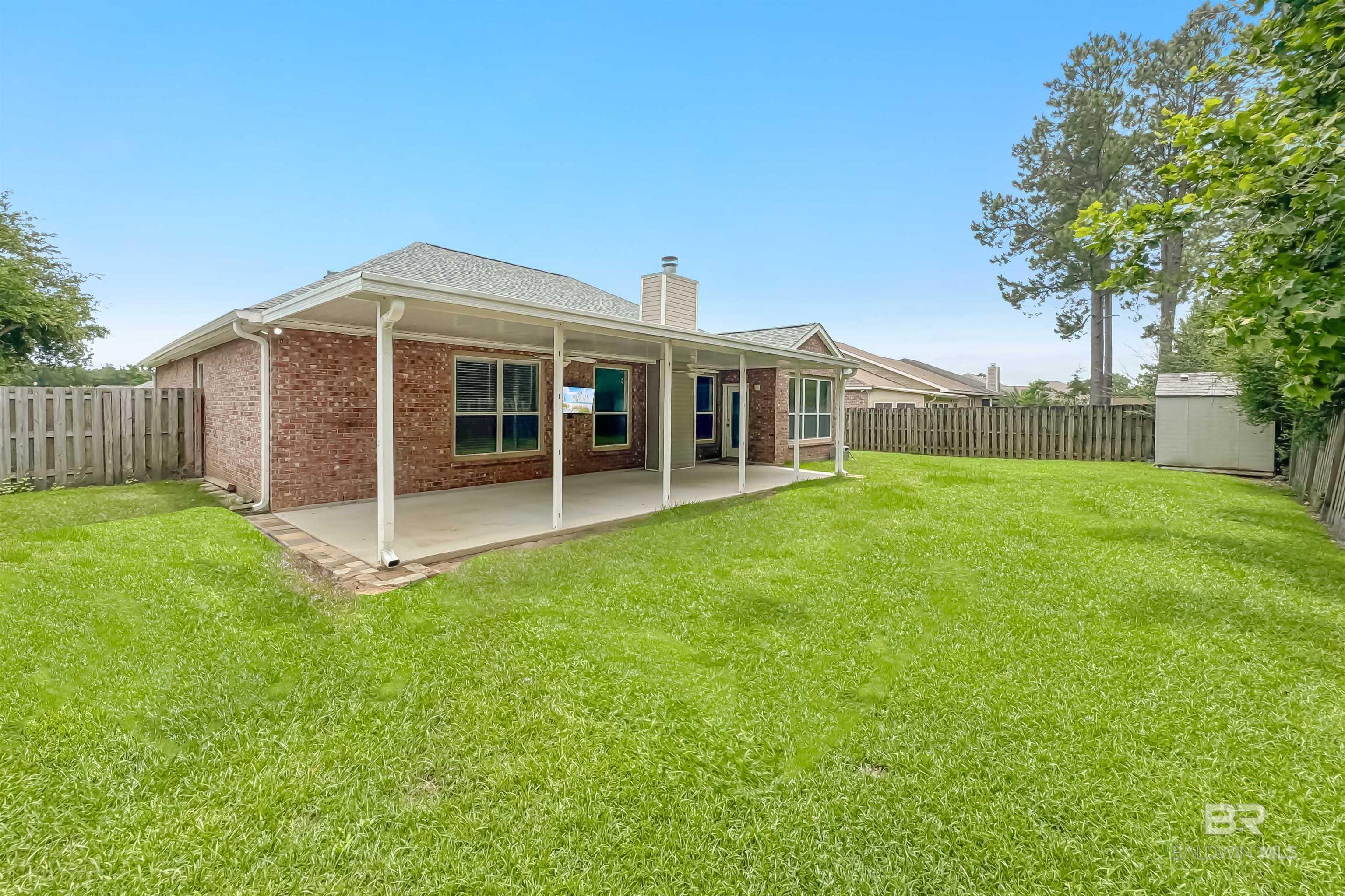 https://zimg.paragon.ice.com/ParagonImages/Property/PG/BCAR/397322/25/0/0/705a80fbf2830d1ea35e29d7ebc62993/7/2fbae7d5400165e685b3a8143ae9b0f3/397322-17f3facf-1562-496d-bc31-2ff9002dfbea.JPG