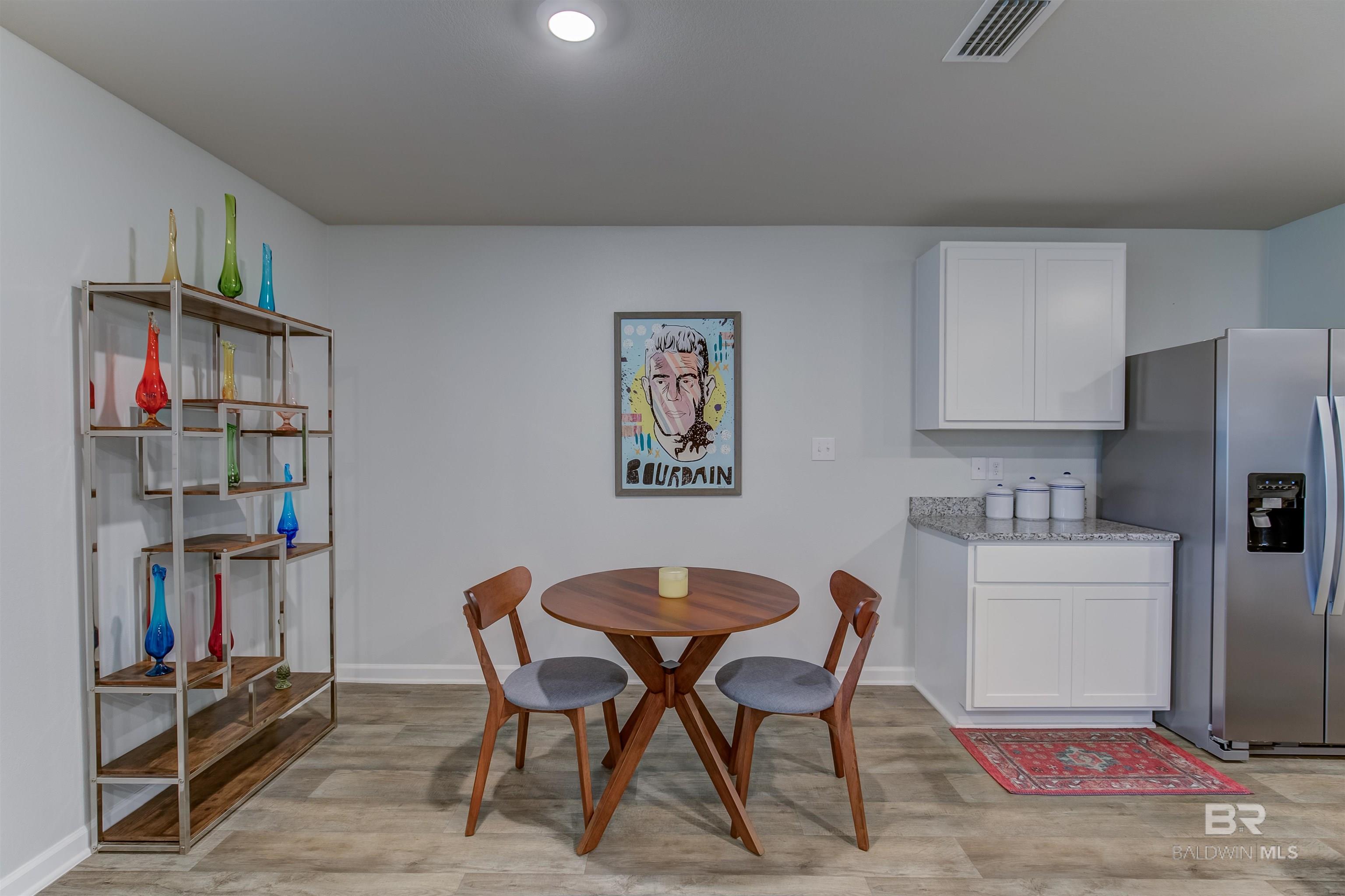https://zimg.paragon.ice.com/ParagonImages/Property/PG/BCAR/397324/14/0/0/bd579b39c56cb898974f36cbf2a4e430/7/61c1c8d41292b673c649790d1284ec88/397324-1d85279a-e5ed-4db4-a62a-53c42efc96f5.JPG
