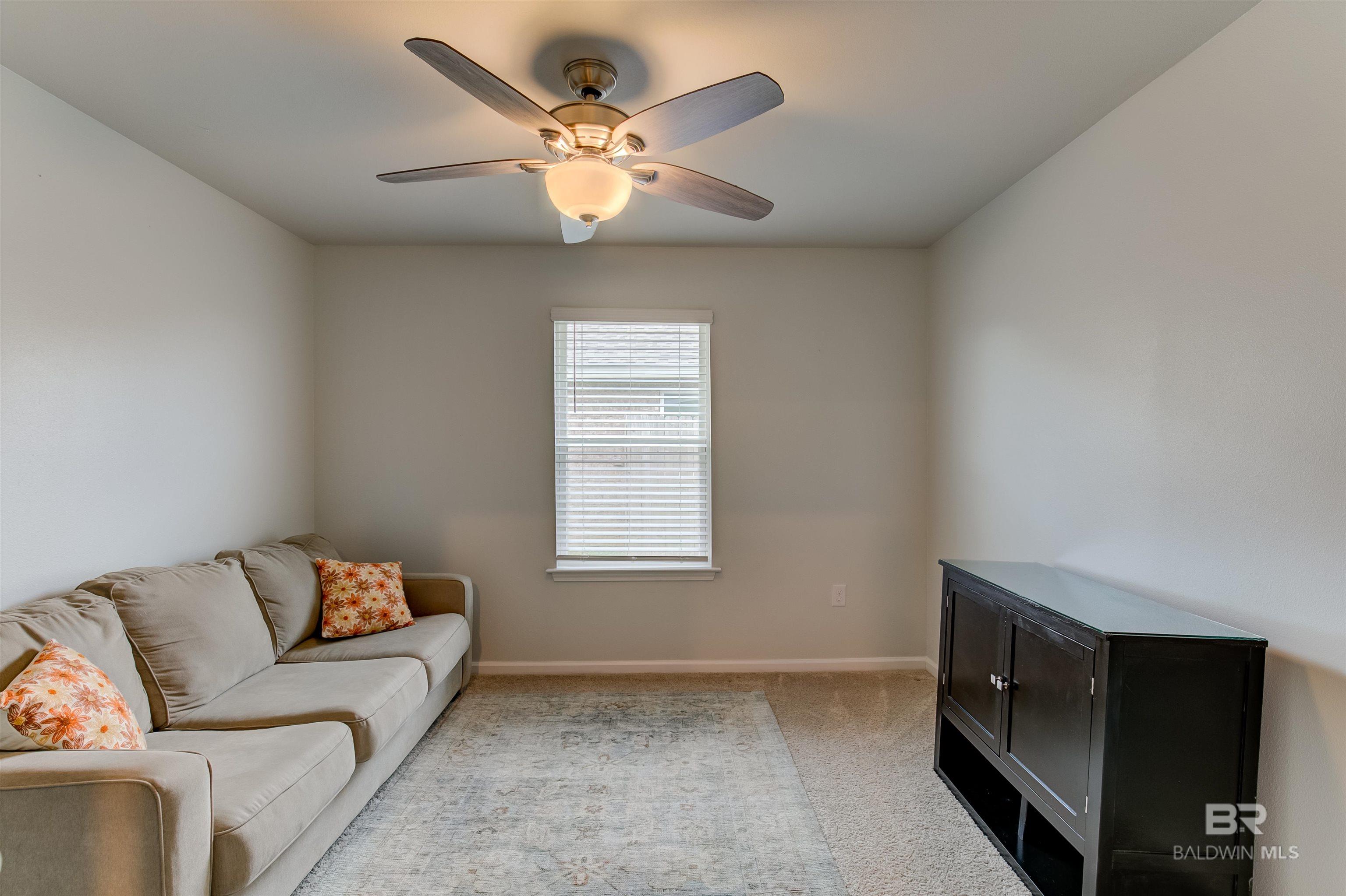 https://zimg.paragon.ice.com/ParagonImages/Property/PG/BCAR/397324/33/0/0/e60ed060d068ca93330973fd4b881018/7/61c1c8d41292b673c649790d1284ec88/397324-c65978ec-d12c-4dec-a5b5-58823bb84542.JPG