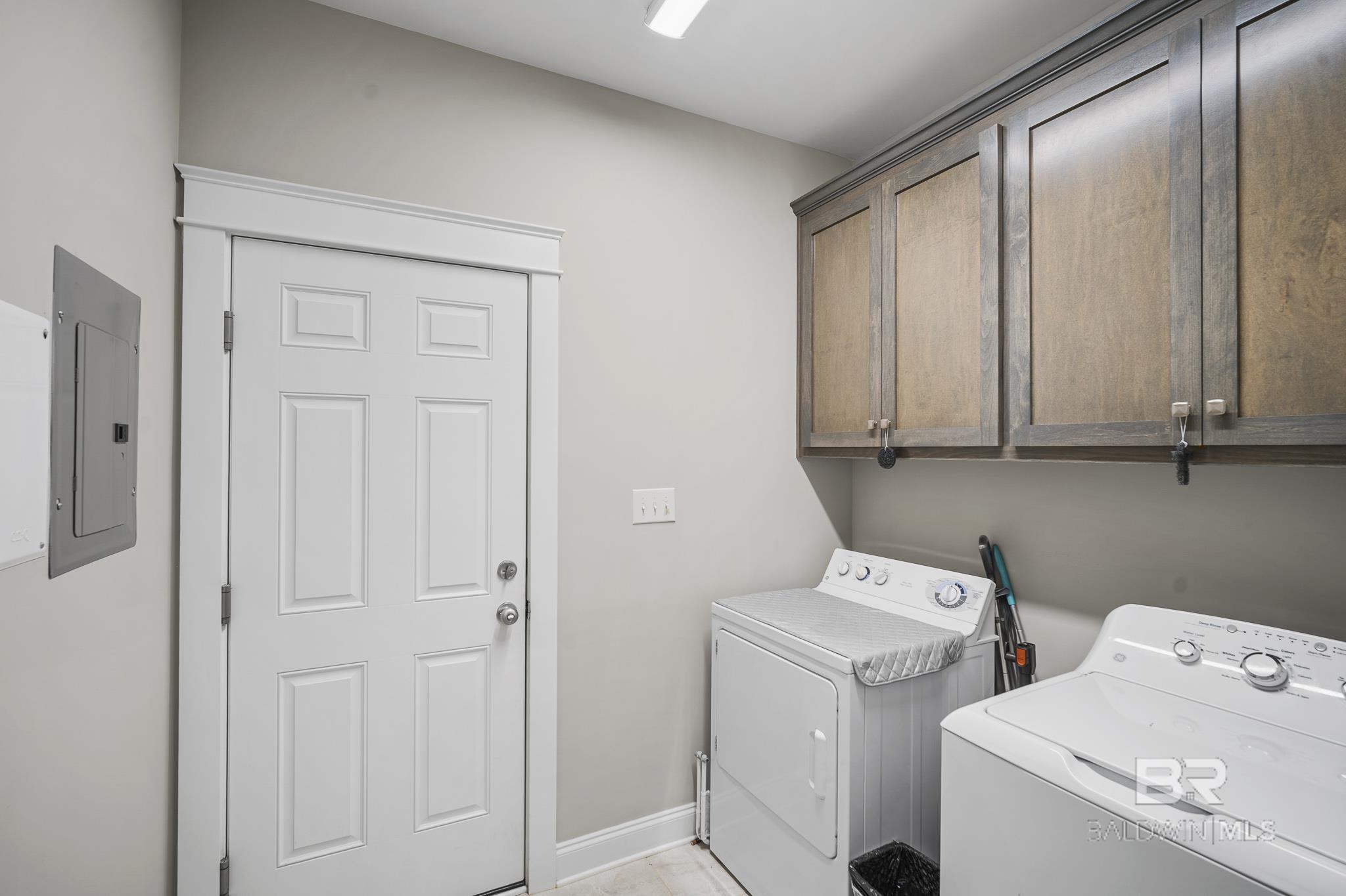 https://zimg.paragon.ice.com/ParagonImages/Property/PG/BCAR/397327/30/0/0/9a70128b36cfb86908d3825f2507d2d1/7/37524bd121905f383fc4cc6dc94064b8/397327-0310a336-eda3-4fd9-b13b-88f32d6ccecc.JPG