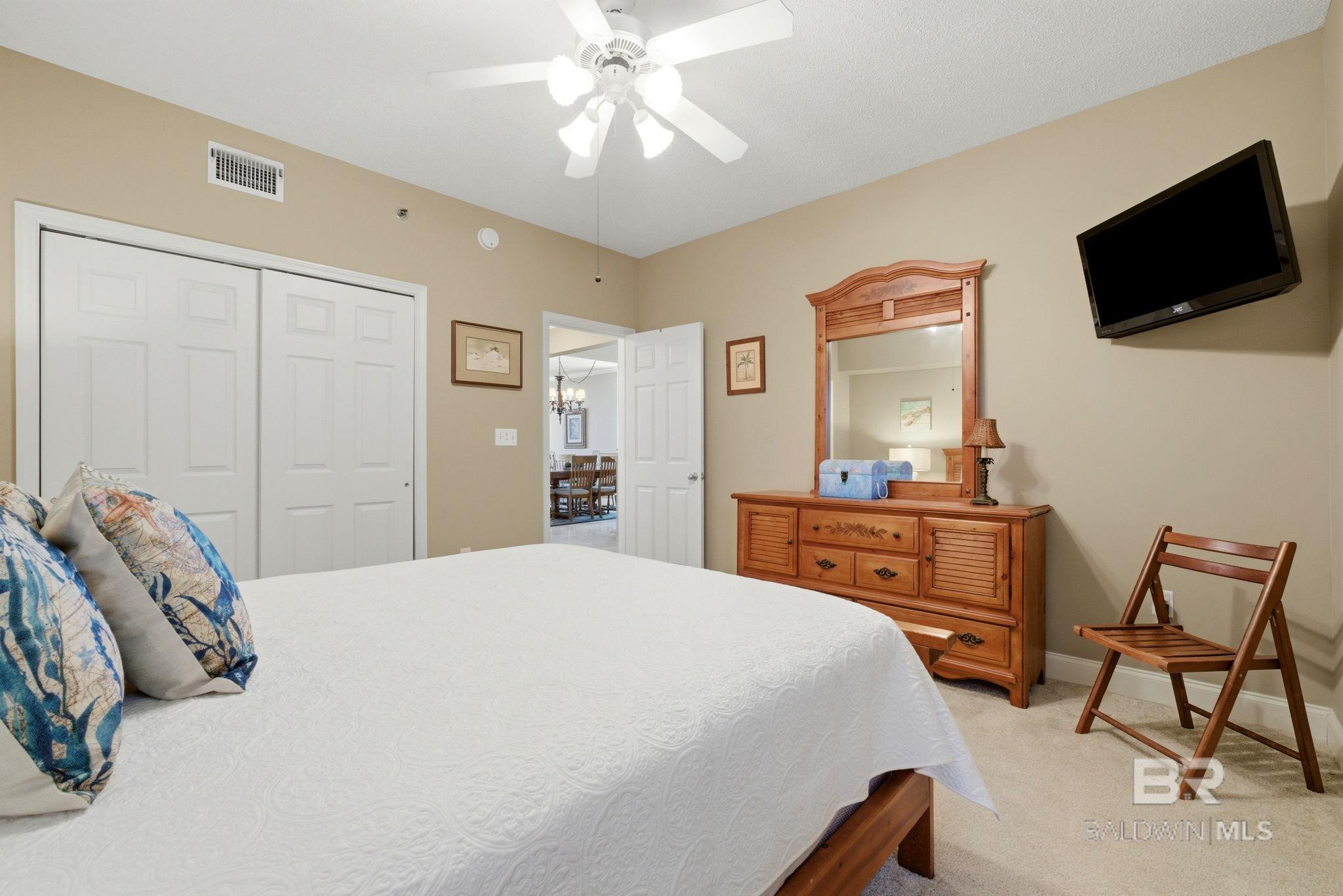 https://zimg.paragon.ice.com/ParagonImages/Property/PG/BCAR/397328/27/0/0/eeff826480742fc82a4926ad2511f1bf/7/8982c3d4400d09c5a6e6d790204a84e5/397328-15aa551f-2974-48ba-973d-6464db54ea24.JPG