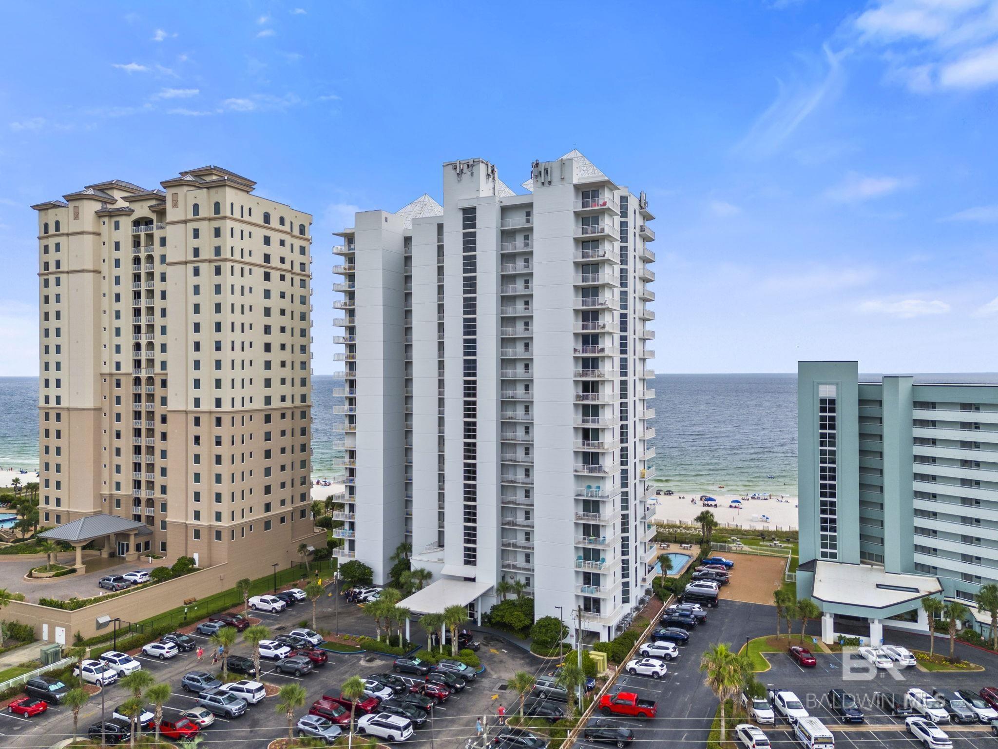 https://zimg.paragon.ice.com/ParagonImages/Property/PG/BCAR/397328/60/0/0/809dce04ce78f18a2ec9534a8a09a3bd/7/8982c3d4400d09c5a6e6d790204a84e5/397328-0bea541d-bffb-4c12-80fb-74dae1f8d9ad.JPG