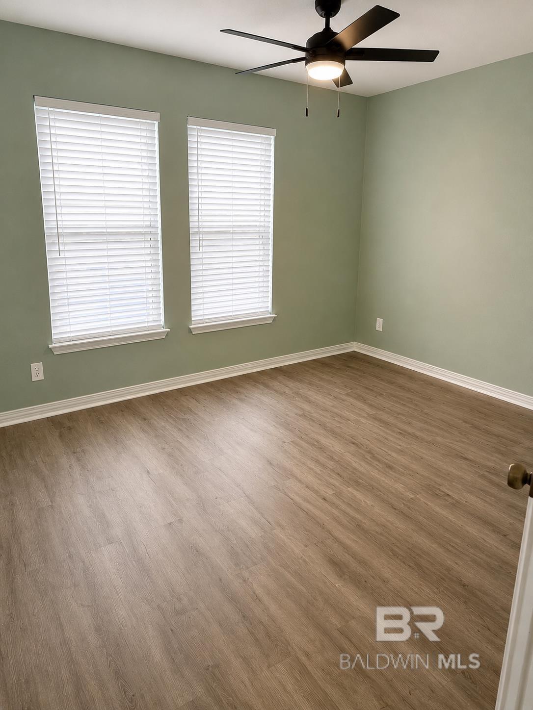 https://zimg.paragon.ice.com/ParagonImages/Property/PG/BCAR/397351/16/0/0/968423612e491ac3867e5b2e62452333/7/86d7c8caff8fc7a54eddf731313922af/397351-f572717f-513e-47df-bbdb-392ab1dddfad.JPG