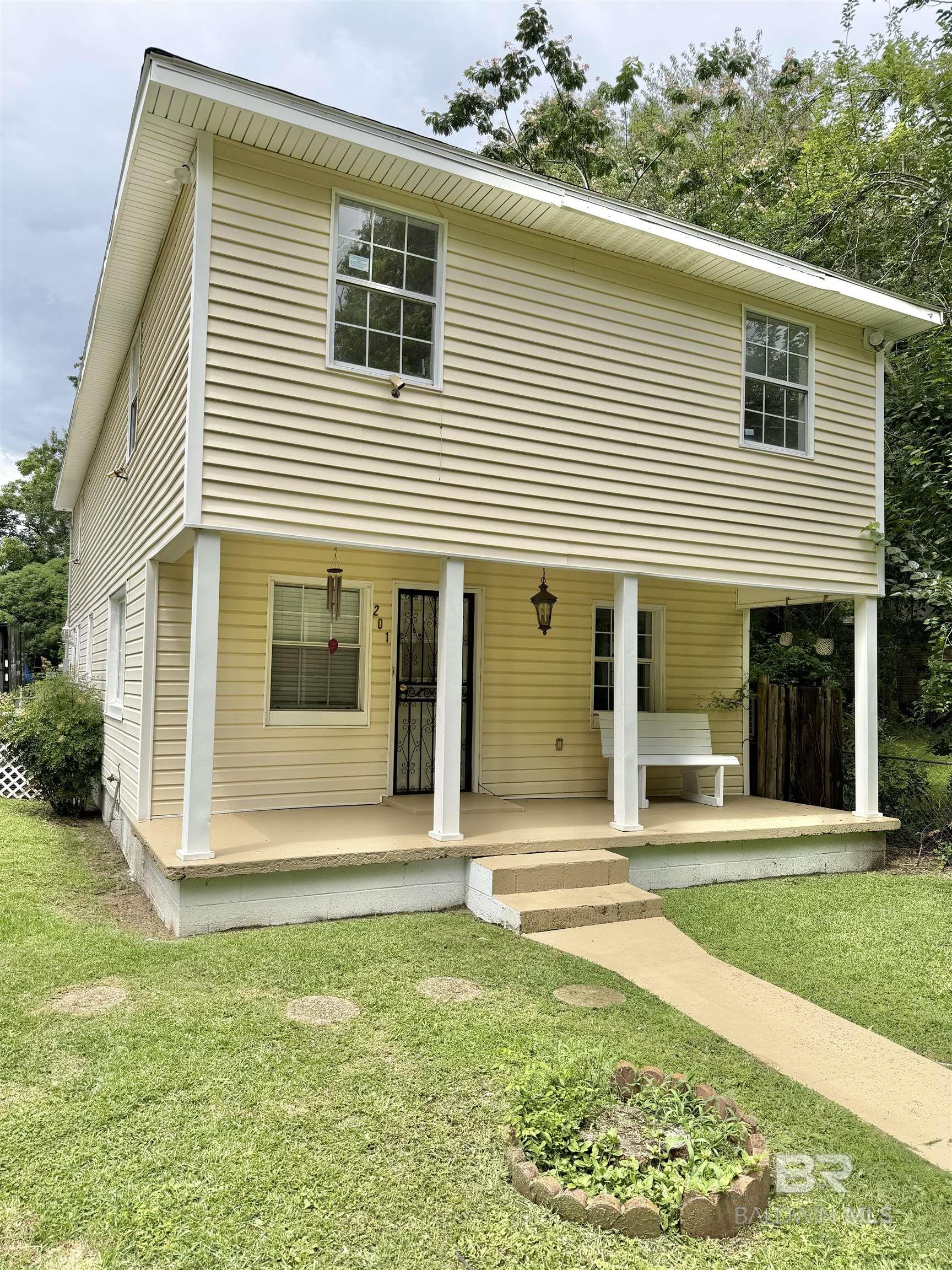 201 McGlasker Street