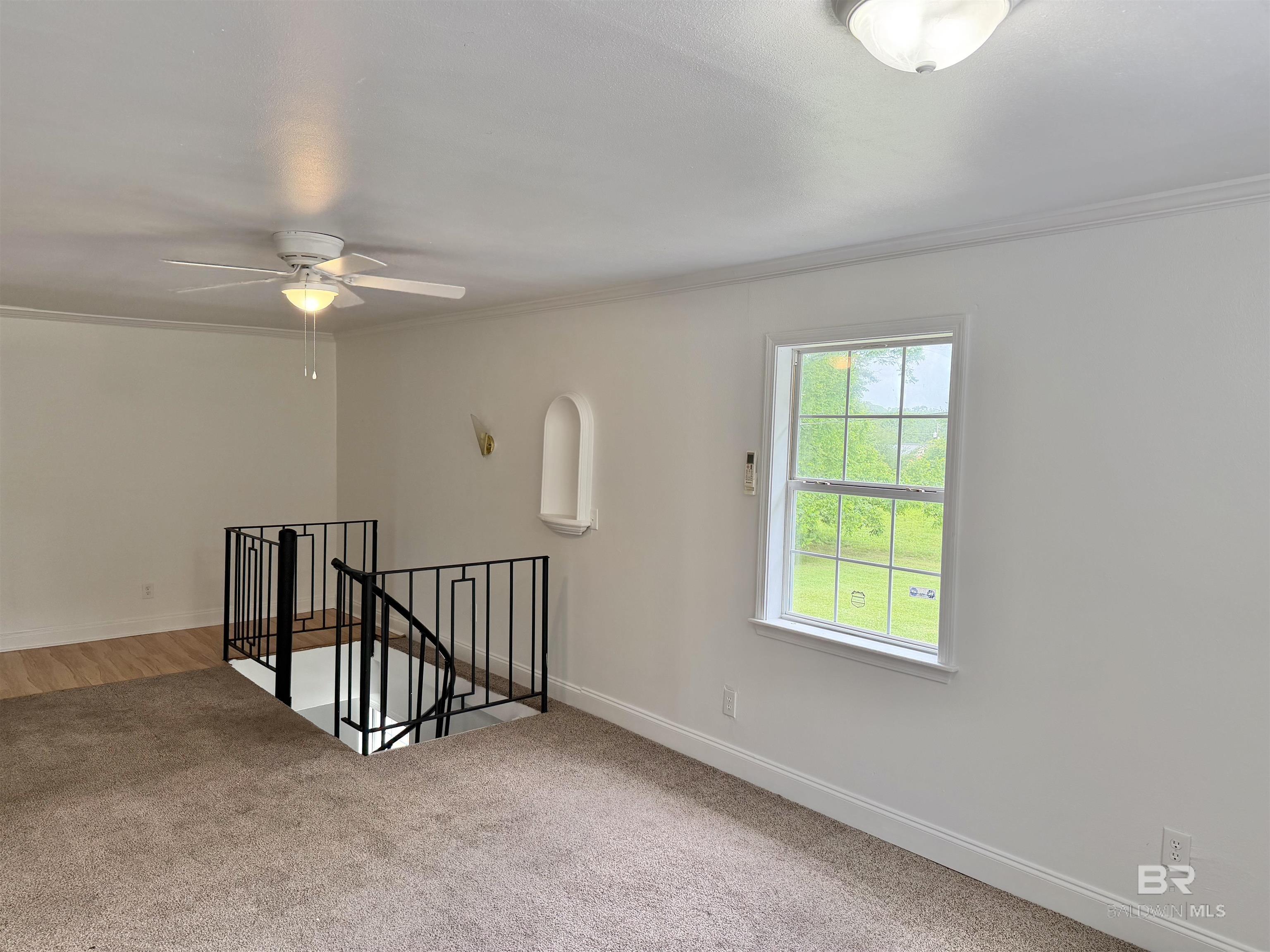 https://zimg.paragon.ice.com/ParagonImages/Property/PG/BCAR/397367/14/0/0/852236dc3c69970a71f913266d1565dc/7/2a29329b11e5863df1e6b8127a231e78/397367-1ab29f6b-2349-4615-91d1-c64a437bb63f.JPG