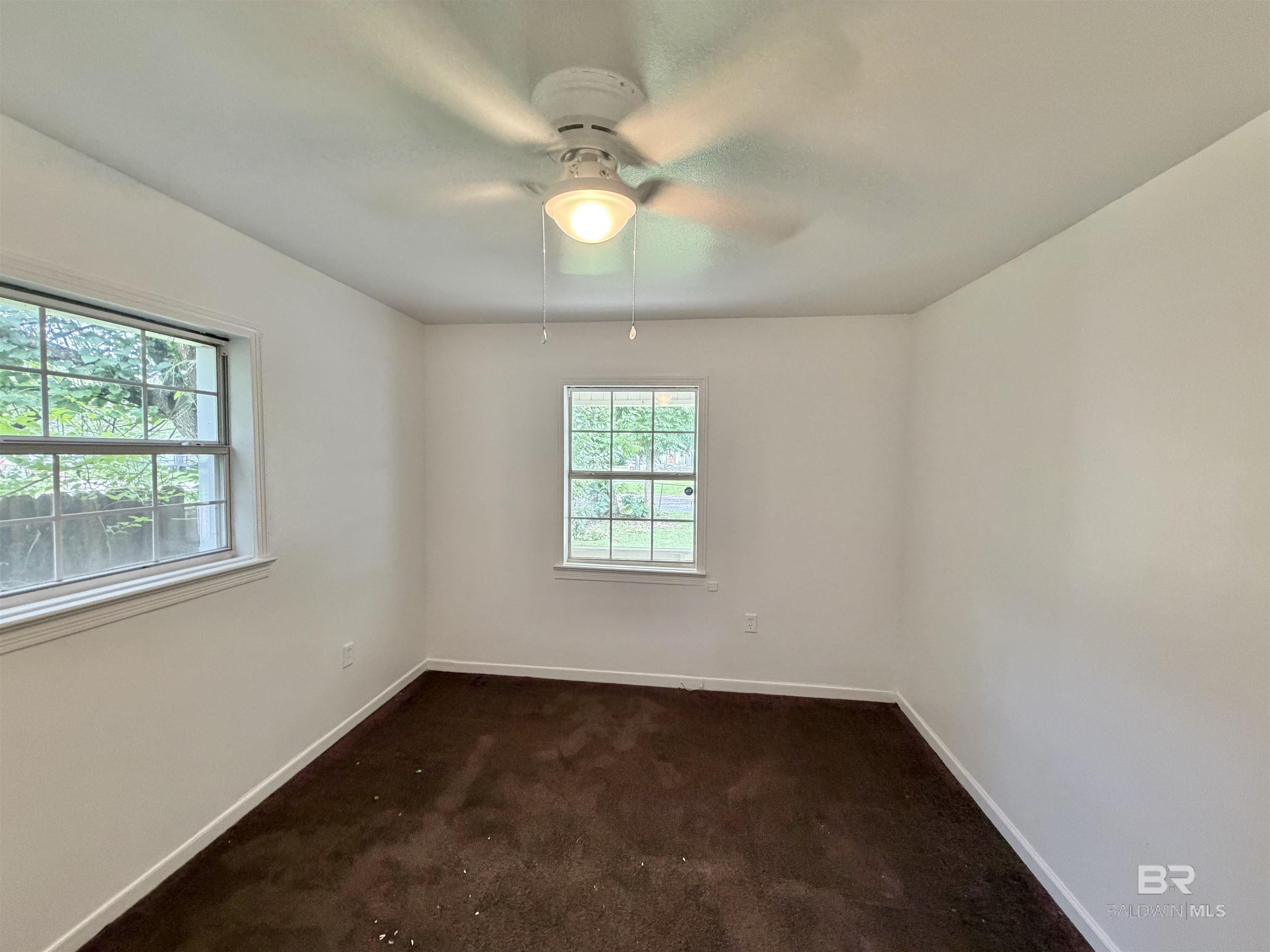 https://zimg.paragon.ice.com/ParagonImages/Property/PG/BCAR/397367/9/0/0/2357925e2c82d4cc4c75e8f9f0f76e5e/7/2a29329b11e5863df1e6b8127a231e78/397367-a67be9f6-19ec-4916-857c-a0b15d5932ab.JPG