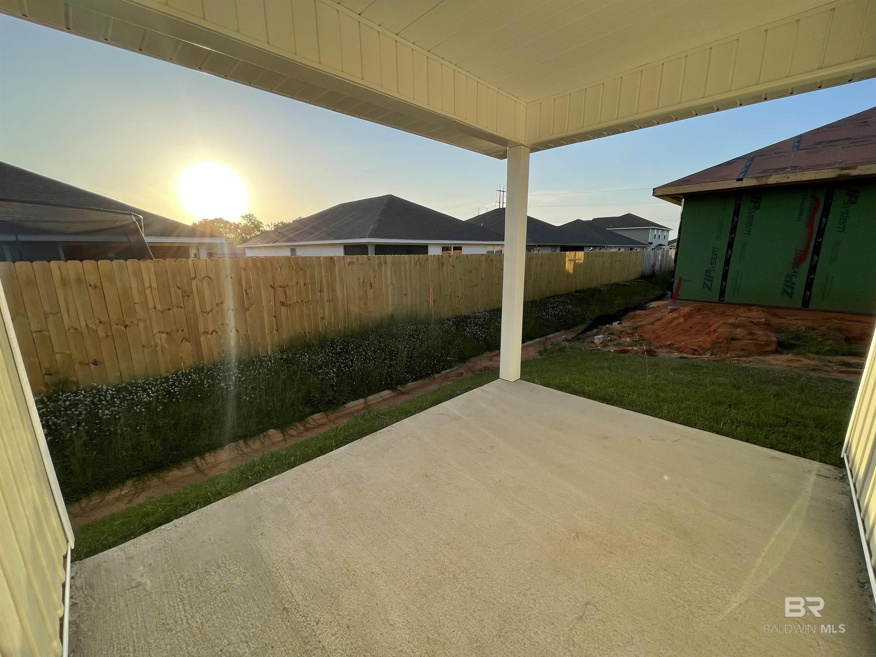 https://zimg.paragon.ice.com/ParagonImages/Property/PG/BCAR/397369/14/0/0/4bc066561ea9afab17f69a3d359baefa/7/33a299365bdb8c12b2504ef20287dacb/397369-D886B79C-DC86-423C-9D0F-D804712788FC.JPG