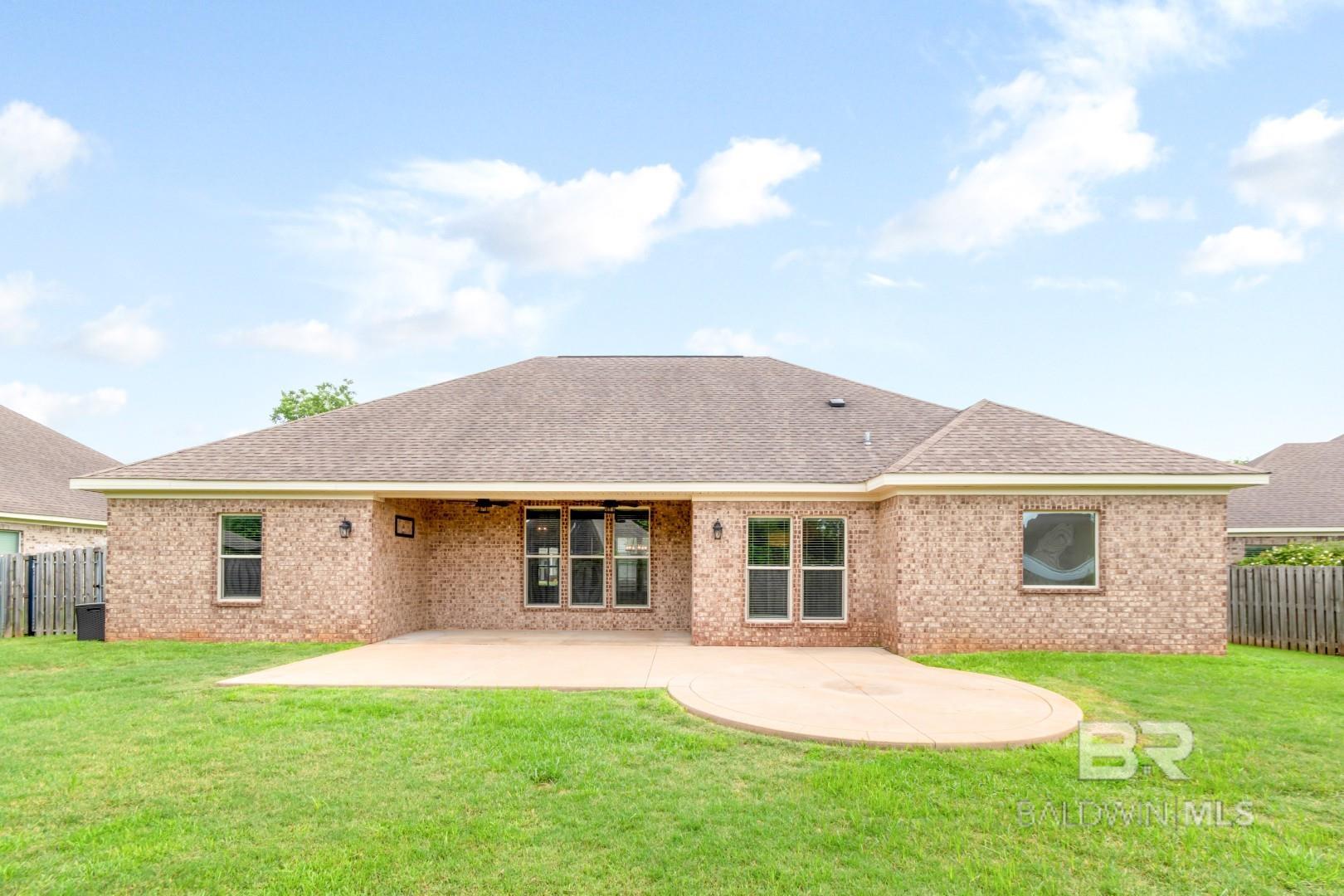 https://zimg.paragon.ice.com/ParagonImages/Property/PG/BCAR/397370/29/0/0/f526ff83af85dbe5e2667319238a9cdf/7/38b2bf4e0ee04edcf32507197ff46340/397370-a47b4ad6-eb44-4759-bf87-14a9d63547c8.JPG
