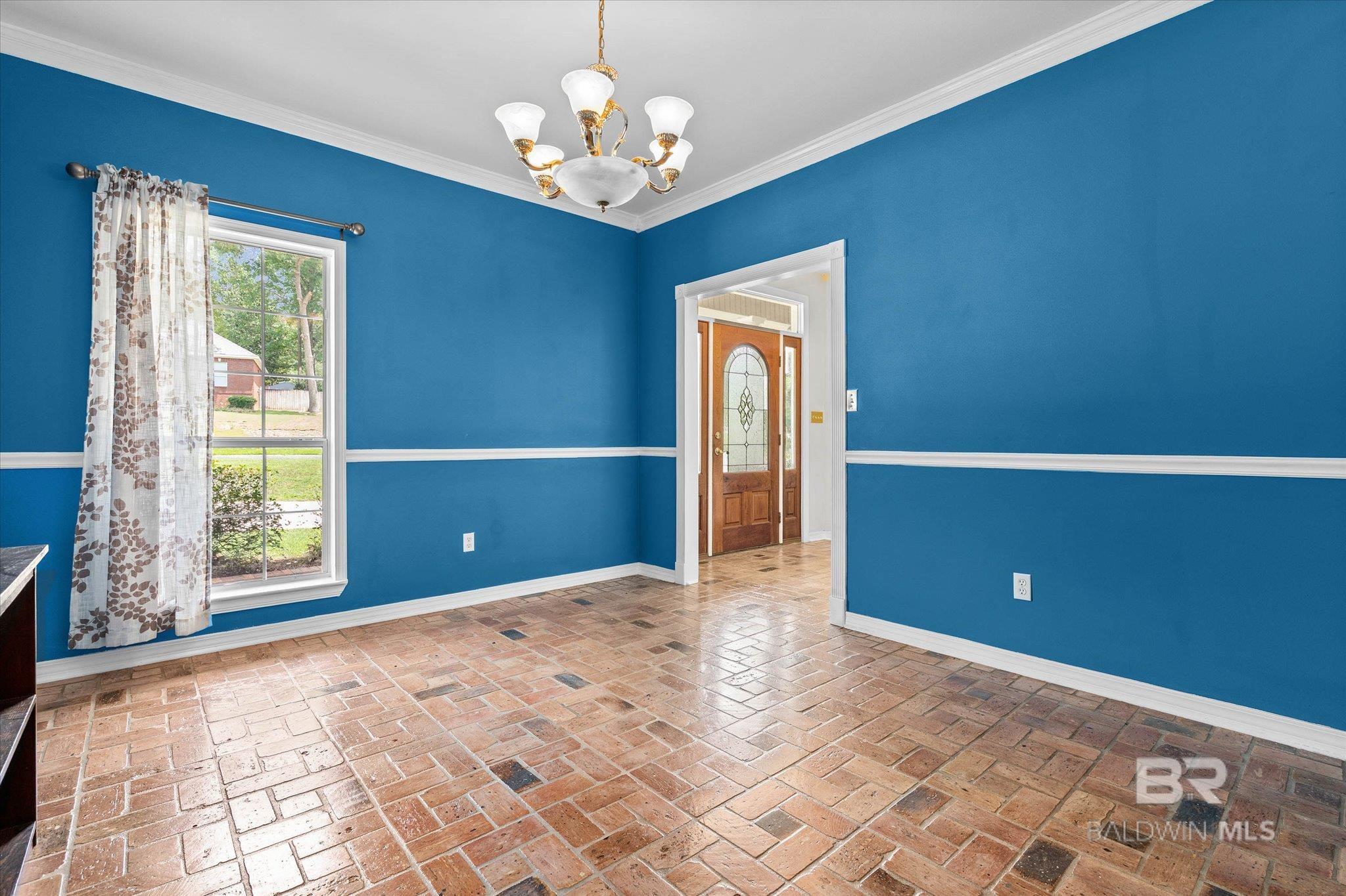 https://zimg.paragon.ice.com/ParagonImages/Property/PG/BCAR/397372/17/0/0/ce0a8b1c533a331e2c41c5a42dce5c57/7/a98b2a3a79074937f8578c63a786f284/397372-3c1c47a3-c688-4a0a-ad20-5964ca7c3d31.JPG