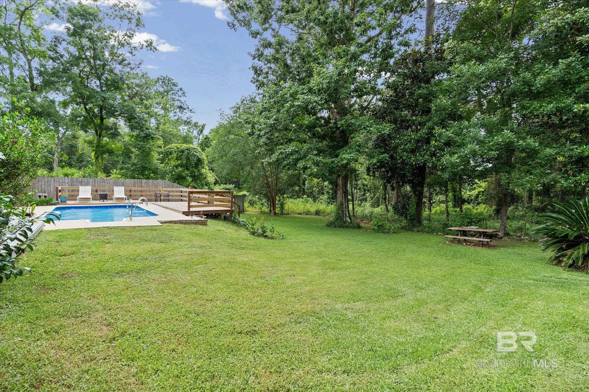 https://zimg.paragon.ice.com/ParagonImages/Property/PG/BCAR/397372/38/0/0/aecf2296e1a474e5a4797de5fca993ef/7/a98b2a3a79074937f8578c63a786f284/397372-9e493bf3-f21c-4f45-96c4-a5e134b8e4b4.JPG