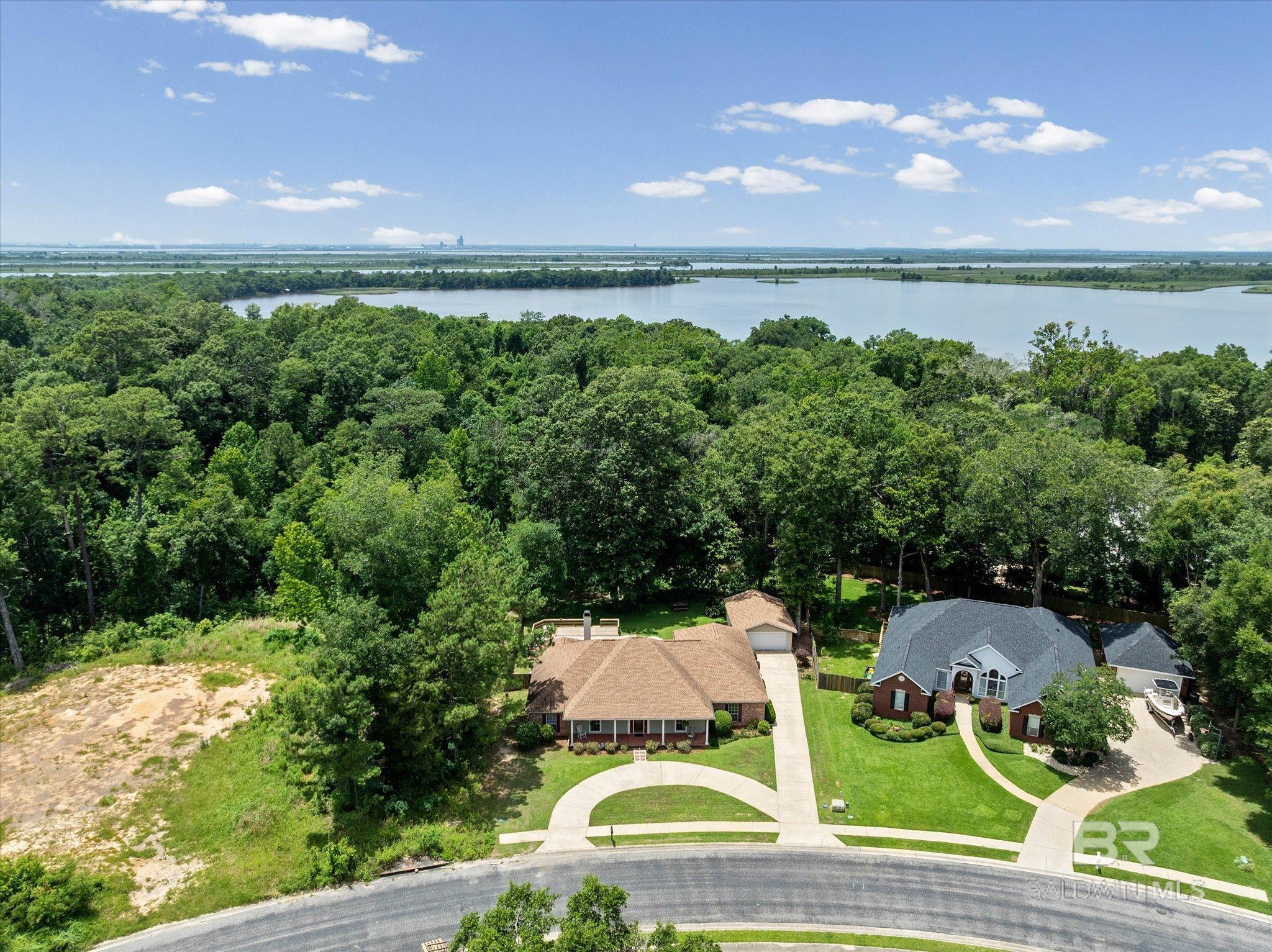 https://zimg.paragon.ice.com/ParagonImages/Property/PG/BCAR/397372/43/0/0/2837b0a01e3c833d7c62172562d8c516/7/a98b2a3a79074937f8578c63a786f284/397372-f6022123-4418-427f-91f8-baa1f6f2dad6.JPG