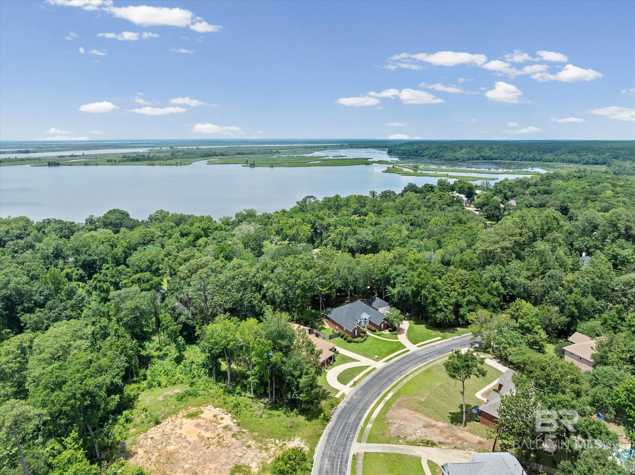 https://zimg.paragon.ice.com/ParagonImages/Property/PG/BCAR/397372/53/0/0/ca3b70adeffb3a85469c0f977d9253dc/7/a98b2a3a79074937f8578c63a786f284/397372-c5928193-0e2c-40f2-8d9e-fdb0ff38aa4a.JPG