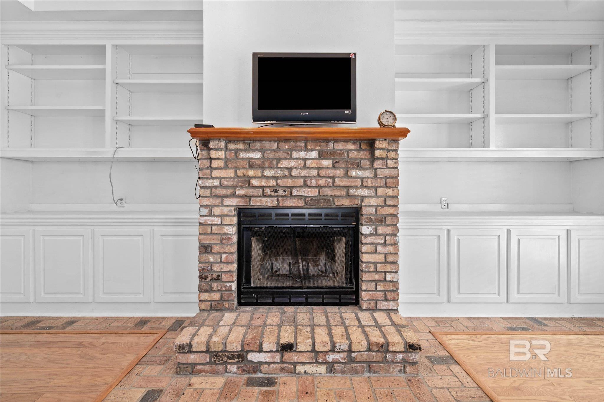 https://zimg.paragon.ice.com/ParagonImages/Property/PG/BCAR/397372/6/0/0/fef18164095776b58e2c9c2dd9584977/7/a98b2a3a79074937f8578c63a786f284/397372-6ef60405-0835-41b7-988d-3a8305adc343.JPG