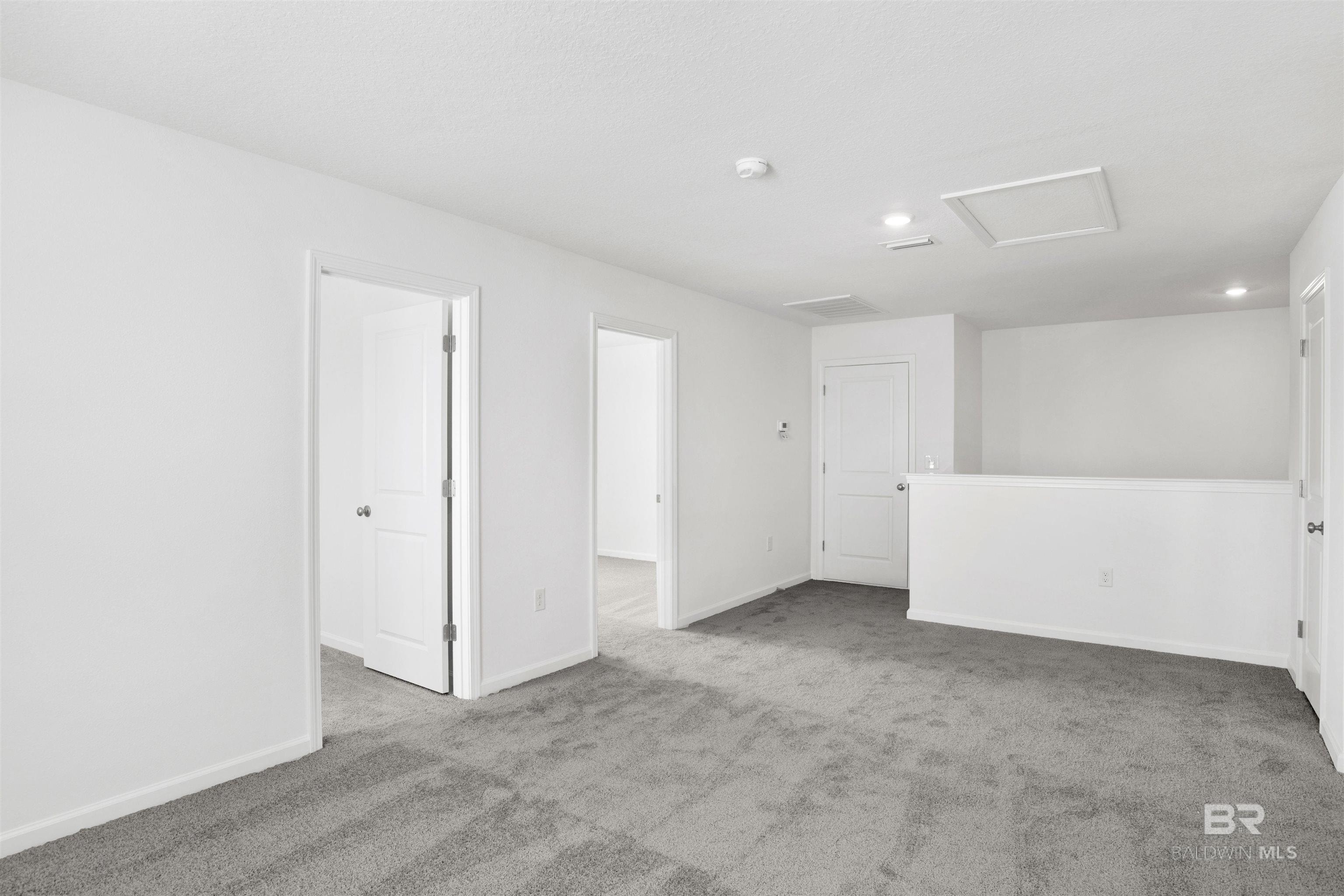 https://zimg.paragon.ice.com/ParagonImages/Property/PG/BCAR/397377/19/0/0/95c2fa548c26cbc7c7c4b5dab28c4882/7/dea576808570a61140e8e59bba57a81c/397377-ad827dbd-f0dc-4e07-b2b6-1e354e4426fb.JPG