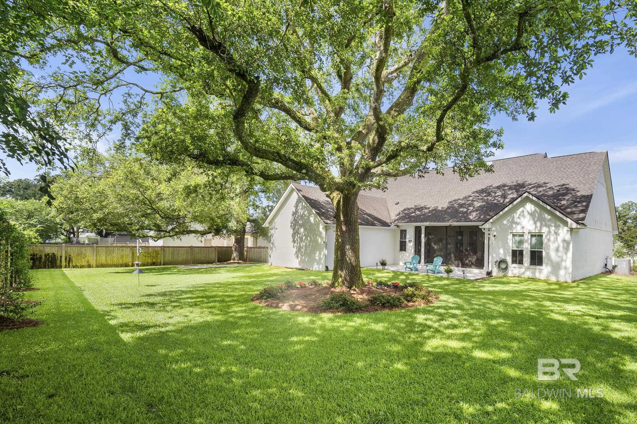 https://zimg.paragon.ice.com/ParagonImages/Property/PG/BCAR/397381/34/0/0/8ed3295252bb02280c0bb5feabc7b80f/7/520fb8f0686b82e0cde58354331983de/397381-23eded2a-38bc-4e7b-bdfe-484866ebeb72.JPG
