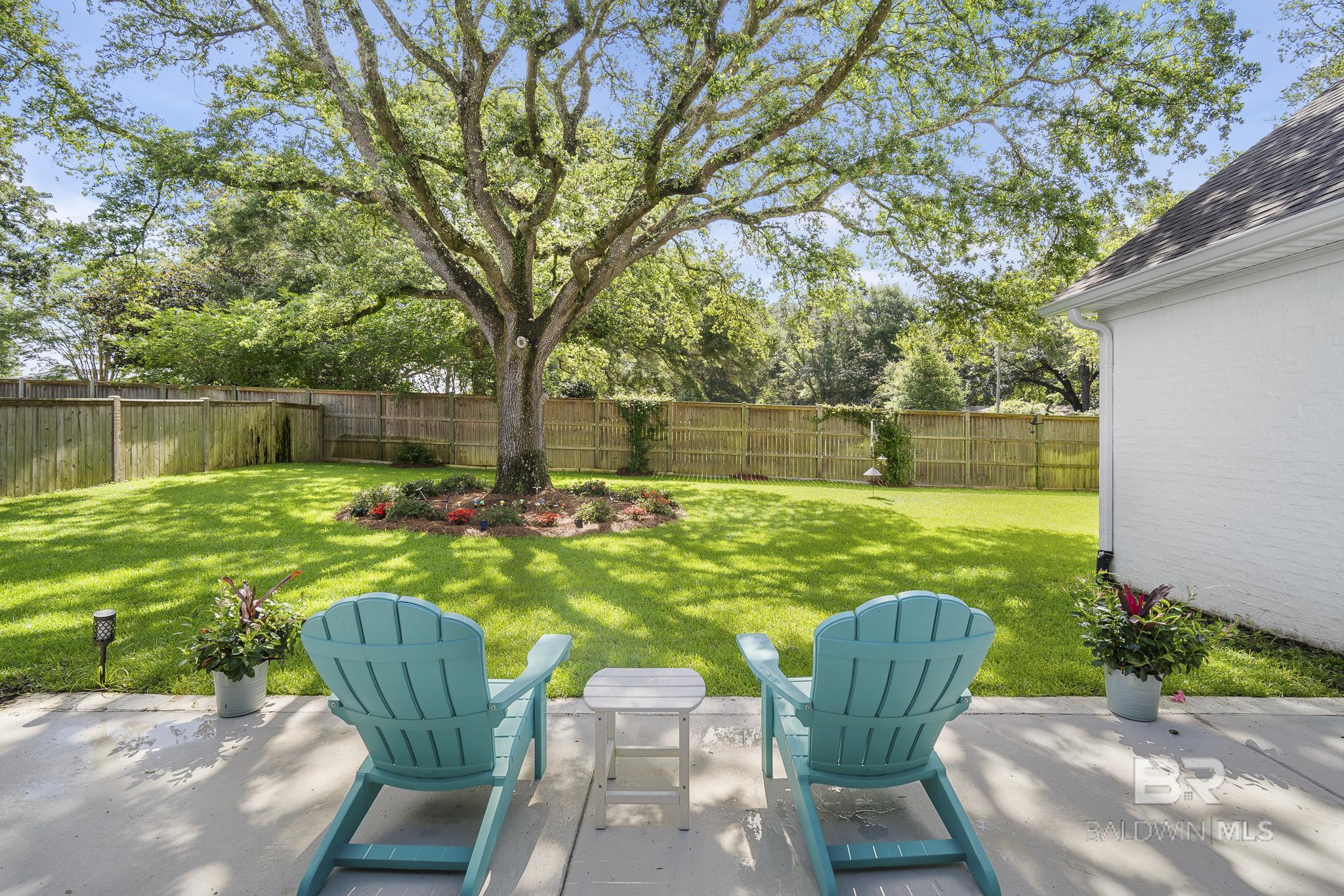 https://zimg.paragon.ice.com/ParagonImages/Property/PG/BCAR/397381/35/0/0/62b848216428e19e5c2c979d9f0f6212/7/520fb8f0686b82e0cde58354331983de/397381-7b0c43e3-9721-4de8-bd49-7323177282f1.JPG