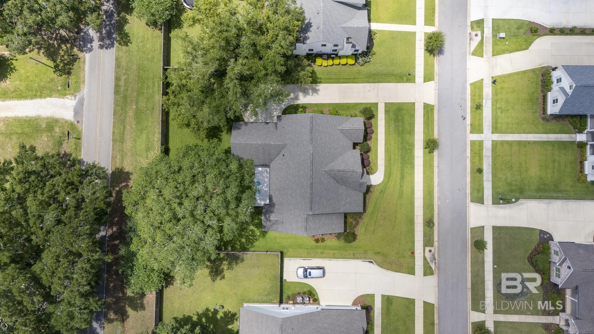 https://zimg.paragon.ice.com/ParagonImages/Property/PG/BCAR/397381/47/0/0/154705ab32a104b4b4c94bfd49f1b295/7/520fb8f0686b82e0cde58354331983de/397381-8744033d-26c5-4bed-a994-d931aa1dd4ec.JPG