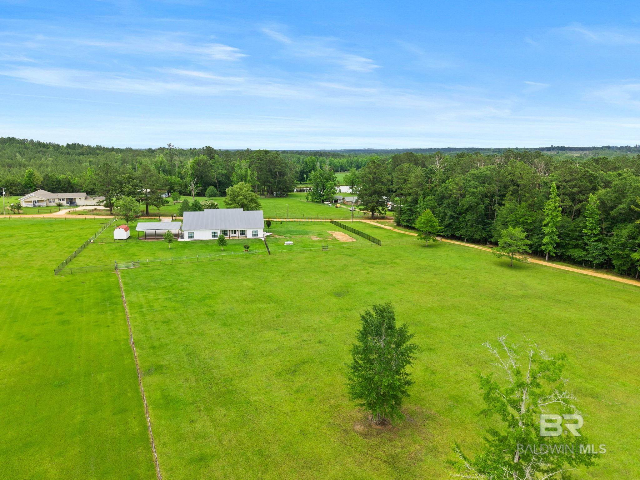 https://zimg.paragon.ice.com/ParagonImages/Property/PG/BCAR/397385/1/0/0/f751d700afb123dc028b03507df722dc/7/5c1eef63ba735591a721ad6228f702e2/397385-7067f6f0-da21-44f3-b026-0c448c7bdfc4.JPG