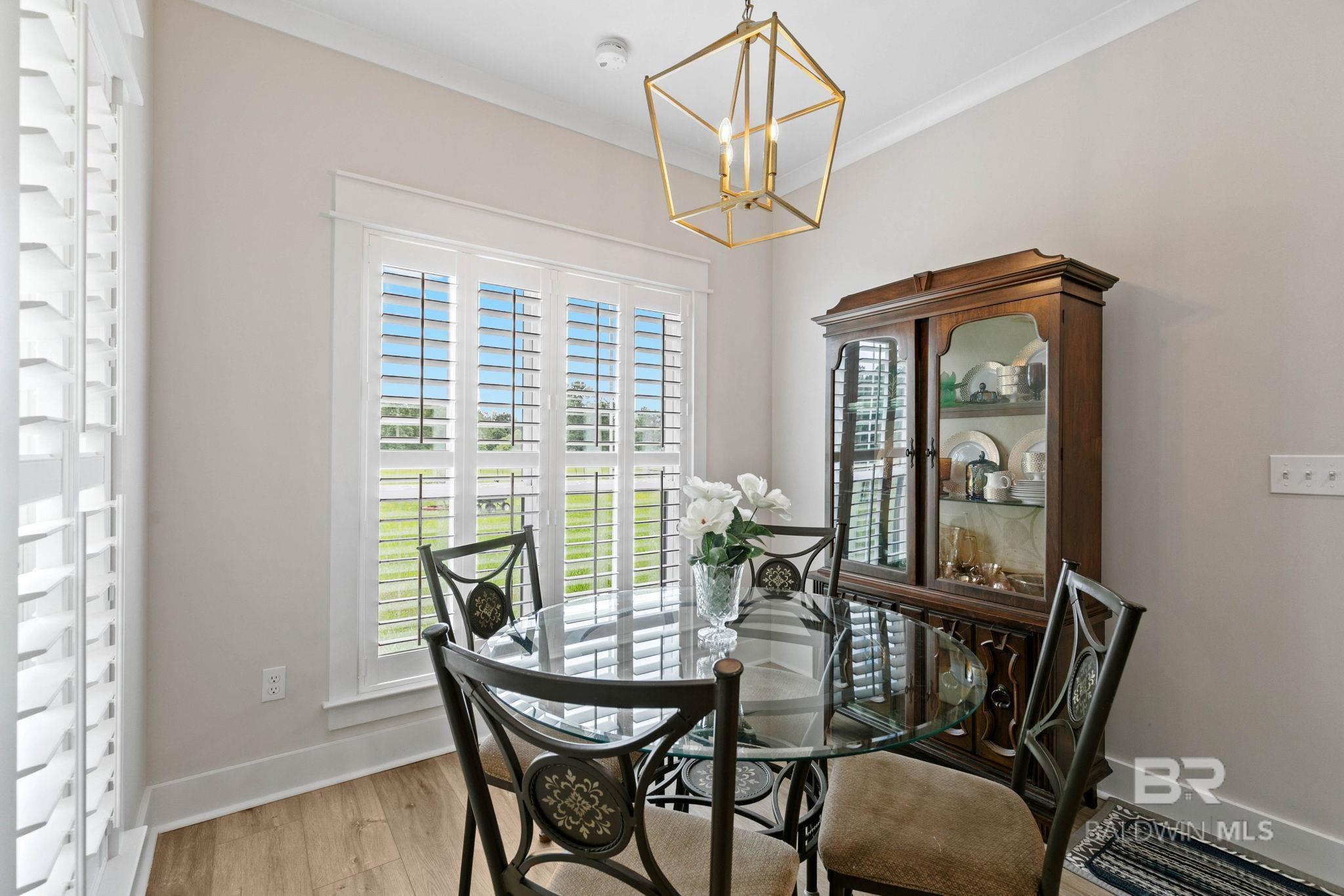 https://zimg.paragon.ice.com/ParagonImages/Property/PG/BCAR/397385/21/0/0/8d18bf255d1346f83d00ccf8fa765bb2/7/5c1eef63ba735591a721ad6228f702e2/397385-aad0bf0f-b660-416d-bce4-fe8e965d4828.JPG