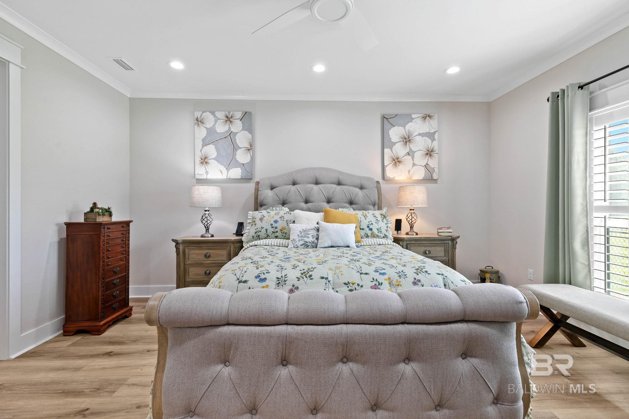 https://zimg.paragon.ice.com/ParagonImages/Property/PG/BCAR/397385/22/0/0/9f992a1160d96f352bc9248039d7a998/7/5c1eef63ba735591a721ad6228f702e2/397385-59cbd8b2-ad49-4d2a-a122-e31696131bbd.JPG