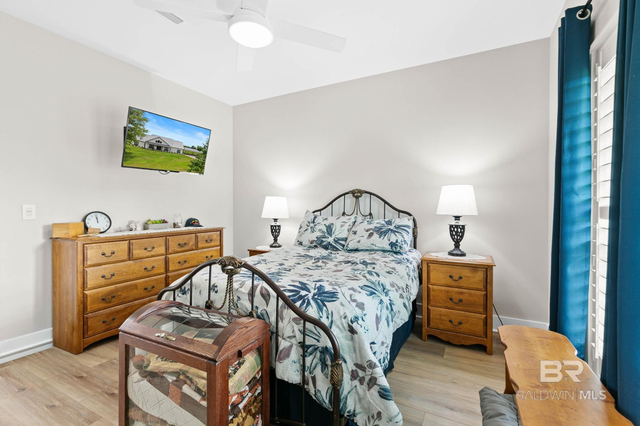 https://zimg.paragon.ice.com/ParagonImages/Property/PG/BCAR/397385/30/0/0/adc0a8e496375308f1c4a6290cd4bf79/7/5c1eef63ba735591a721ad6228f702e2/397385-36a27f80-c081-4108-8417-ed428c9e277a.JPG
