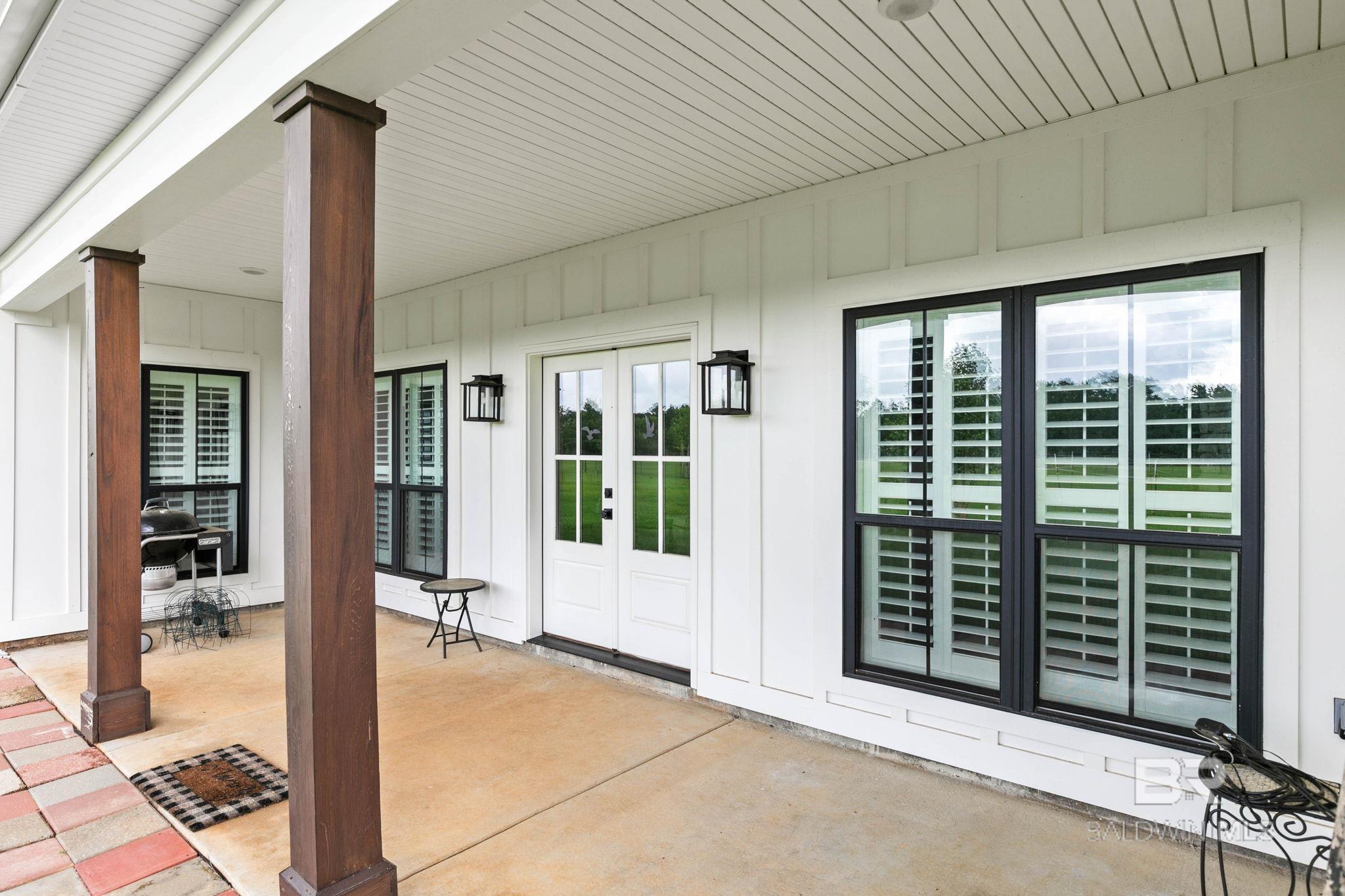 https://zimg.paragon.ice.com/ParagonImages/Property/PG/BCAR/397385/42/0/0/1a4eabe0043bcc15ada4b009564180a3/7/5c1eef63ba735591a721ad6228f702e2/397385-9553e4f5-0042-42fd-a973-3c77ba7bec88.JPG