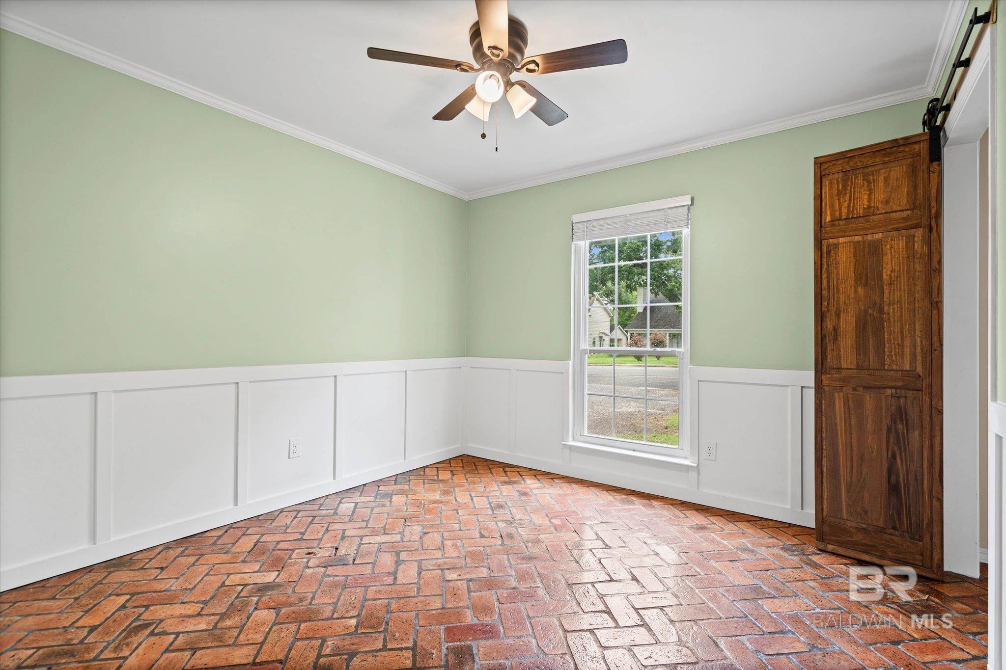 https://zimg.paragon.ice.com/ParagonImages/Property/PG/BCAR/397386/13/0/0/a098f7971357367d707046b7762b0d18/7/7d66e7b3c7f78e09ffe1354c958ae3cc/397386-90b1f559-d6ae-4115-82ab-d6be72085a00.JPG