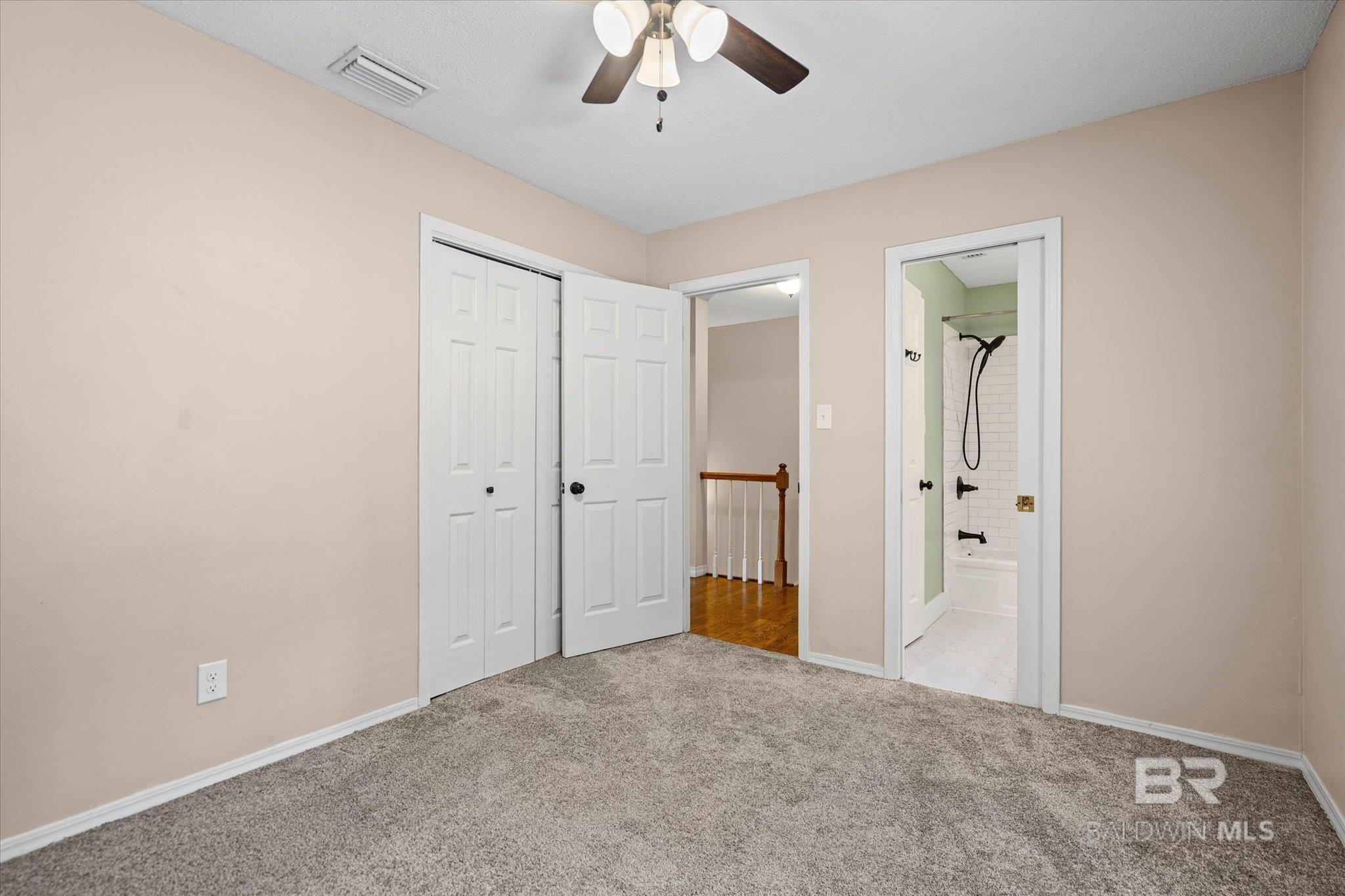 https://zimg.paragon.ice.com/ParagonImages/Property/PG/BCAR/397386/20/0/0/56386ea64a38c9f732719e36a81a0162/7/7d66e7b3c7f78e09ffe1354c958ae3cc/397386-002549ec-97b0-43ad-9467-97af57486d75.JPG