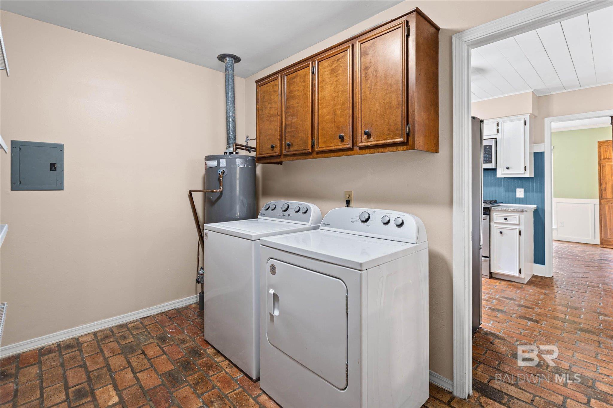 https://zimg.paragon.ice.com/ParagonImages/Property/PG/BCAR/397386/22/0/0/f3aab181b2bc97f6b242a746600f4853/7/7d66e7b3c7f78e09ffe1354c958ae3cc/397386-0a0ad8cc-55f0-4c66-922d-3c09065ce9be.JPG