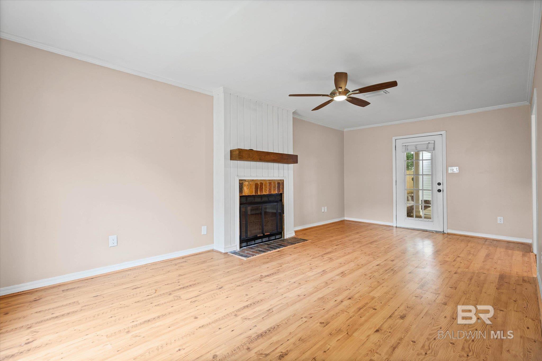 https://zimg.paragon.ice.com/ParagonImages/Property/PG/BCAR/397386/4/0/0/b975bc7d15ae84542a51fc4fd1023775/7/7d66e7b3c7f78e09ffe1354c958ae3cc/397386-7f24cb06-5c8d-4c0f-bf78-858c35d4e3c6.JPG