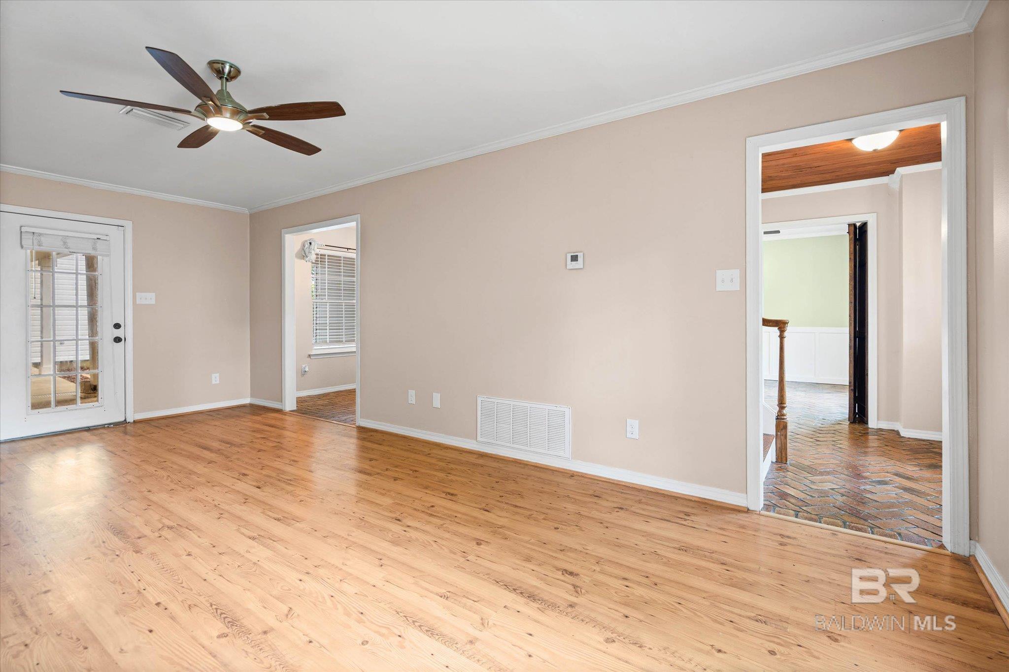 https://zimg.paragon.ice.com/ParagonImages/Property/PG/BCAR/397386/5/0/0/37962a96232d8fa8712787f41bfb59e2/7/7d66e7b3c7f78e09ffe1354c958ae3cc/397386-6046363d-ecc7-4804-8ff3-88d876ca16a8.JPG