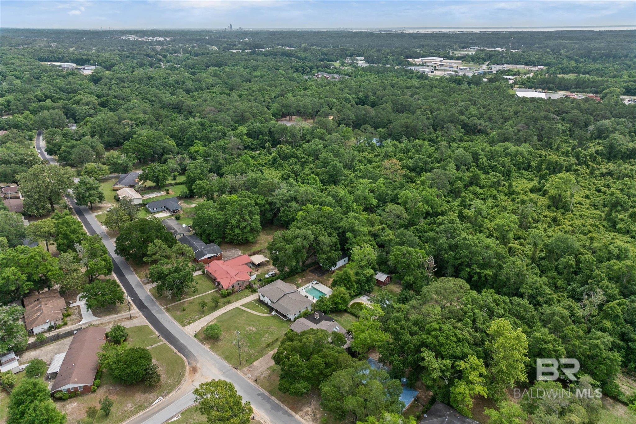 https://zimg.paragon.ice.com/ParagonImages/Property/PG/BCAR/397387/35/0/0/f94e413d0b8f96f906a573963eadbd1a/7/775fa638f4eb72239265cf5a0e3d67f7/397387-c2225302-38ea-446a-b3e2-c84bfd62a4f8.JPG