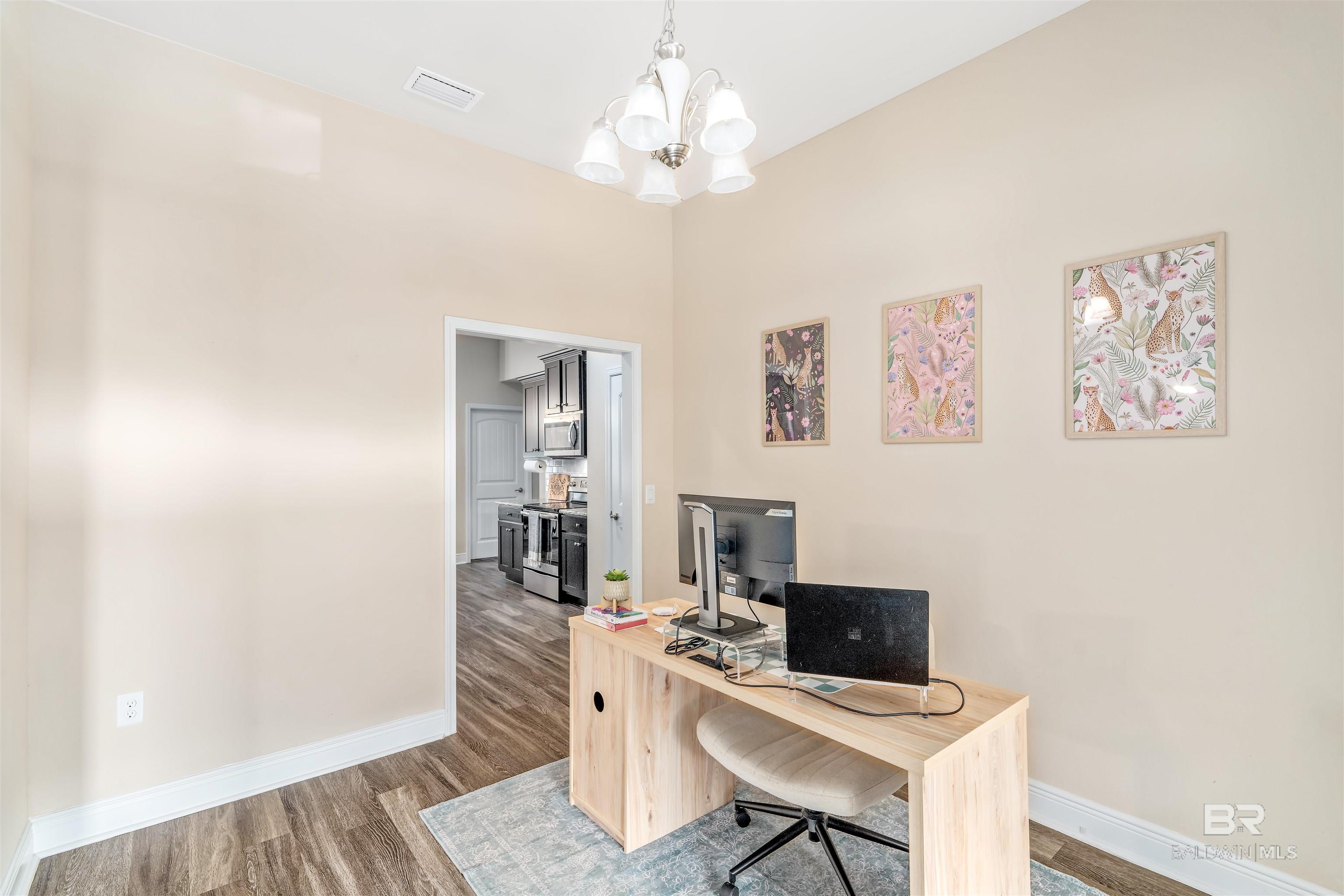 https://zimg.paragon.ice.com/ParagonImages/Property/PG/BCAR/397393/10/0/0/cdaccd48df0104419ea99328fad77013/7/f7892267c6d7dfc49a8a2671c86392c2/397393-028e47bf-95b2-47fb-b65b-389ae6431b6c.JPG