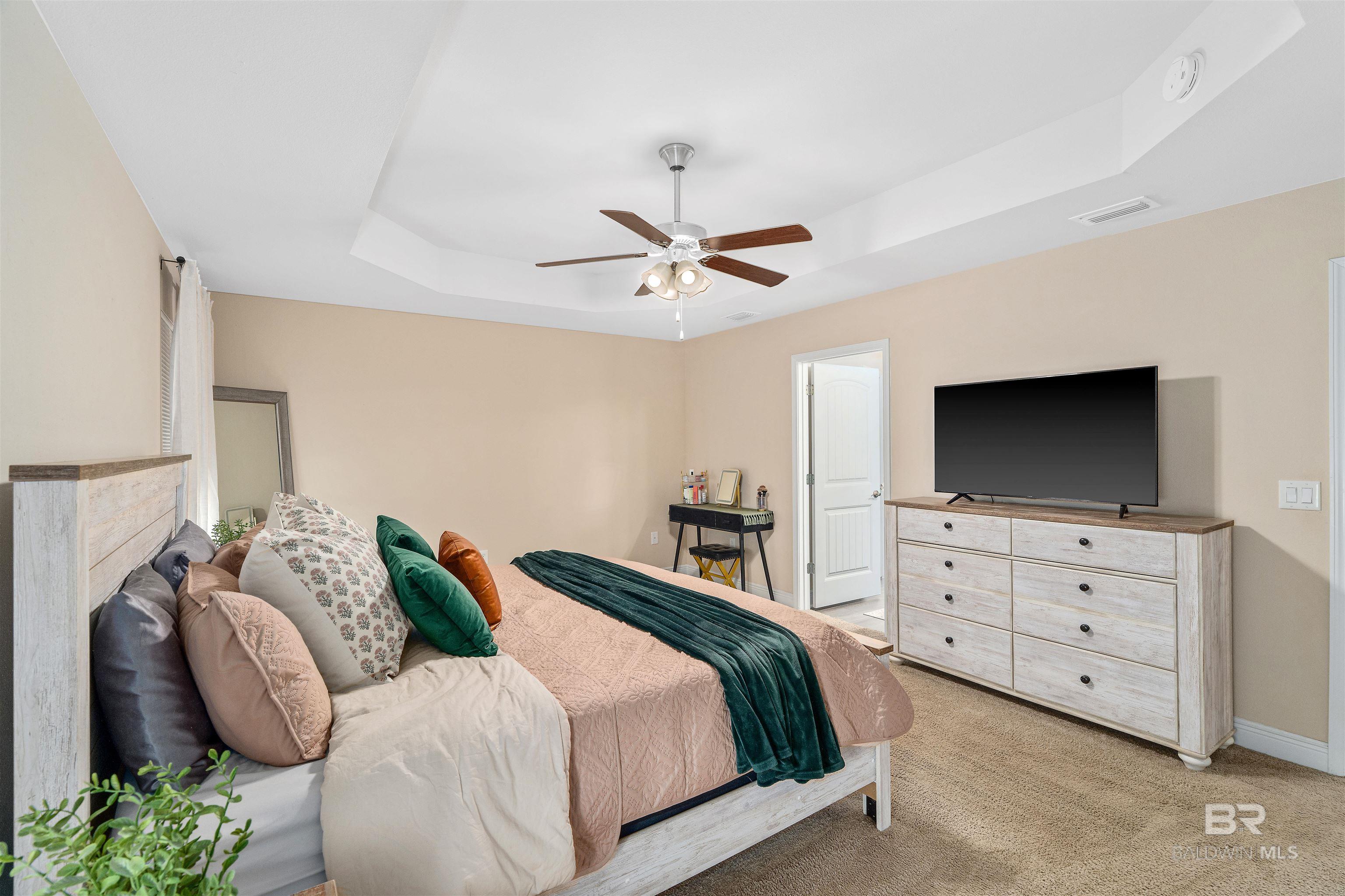 https://zimg.paragon.ice.com/ParagonImages/Property/PG/BCAR/397393/14/0/0/fdbe1389eb5423b1645b8a2e89e7dc57/7/f7892267c6d7dfc49a8a2671c86392c2/397393-1eb6bb13-640e-4825-8365-0b44cc48da09.JPG