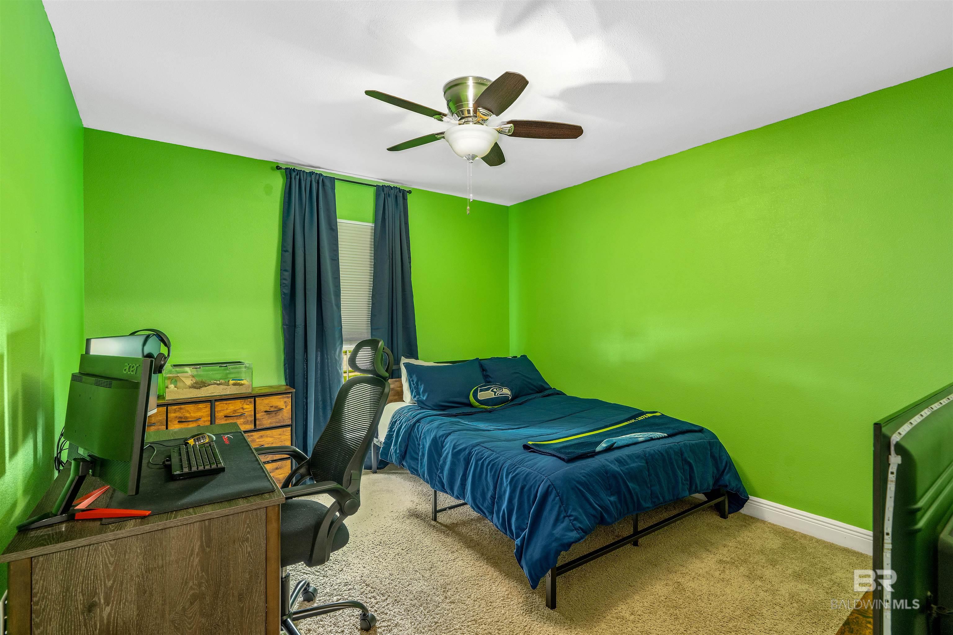 https://zimg.paragon.ice.com/ParagonImages/Property/PG/BCAR/397393/18/0/0/0129dd24be6c48876d193cdc698f9bb2/7/f7892267c6d7dfc49a8a2671c86392c2/397393-d2165967-6a63-4f06-9e2c-9c975f593a0d.JPG