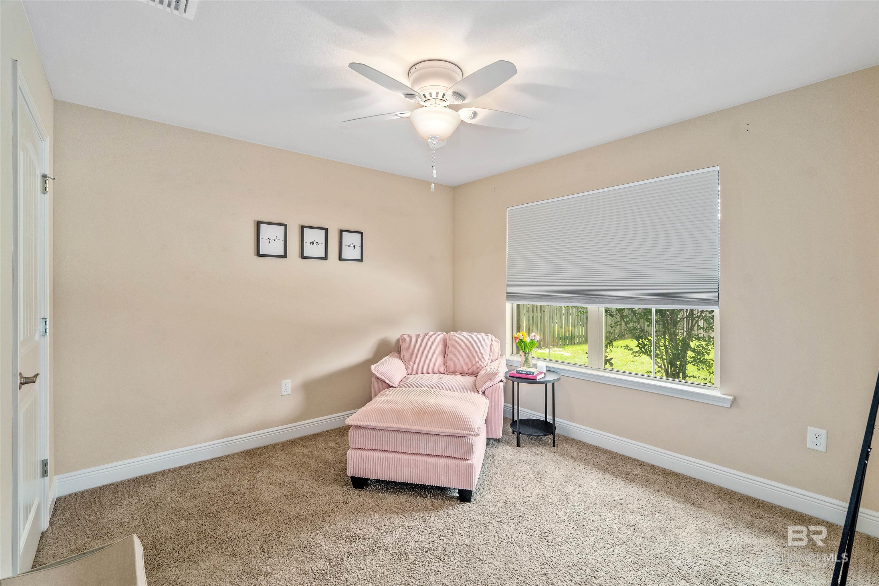 https://zimg.paragon.ice.com/ParagonImages/Property/PG/BCAR/397393/21/0/0/407247f8188118d4b9ac0859581ef445/7/f7892267c6d7dfc49a8a2671c86392c2/397393-b7a9b063-f919-4ace-833f-44d9755231f8.JPG