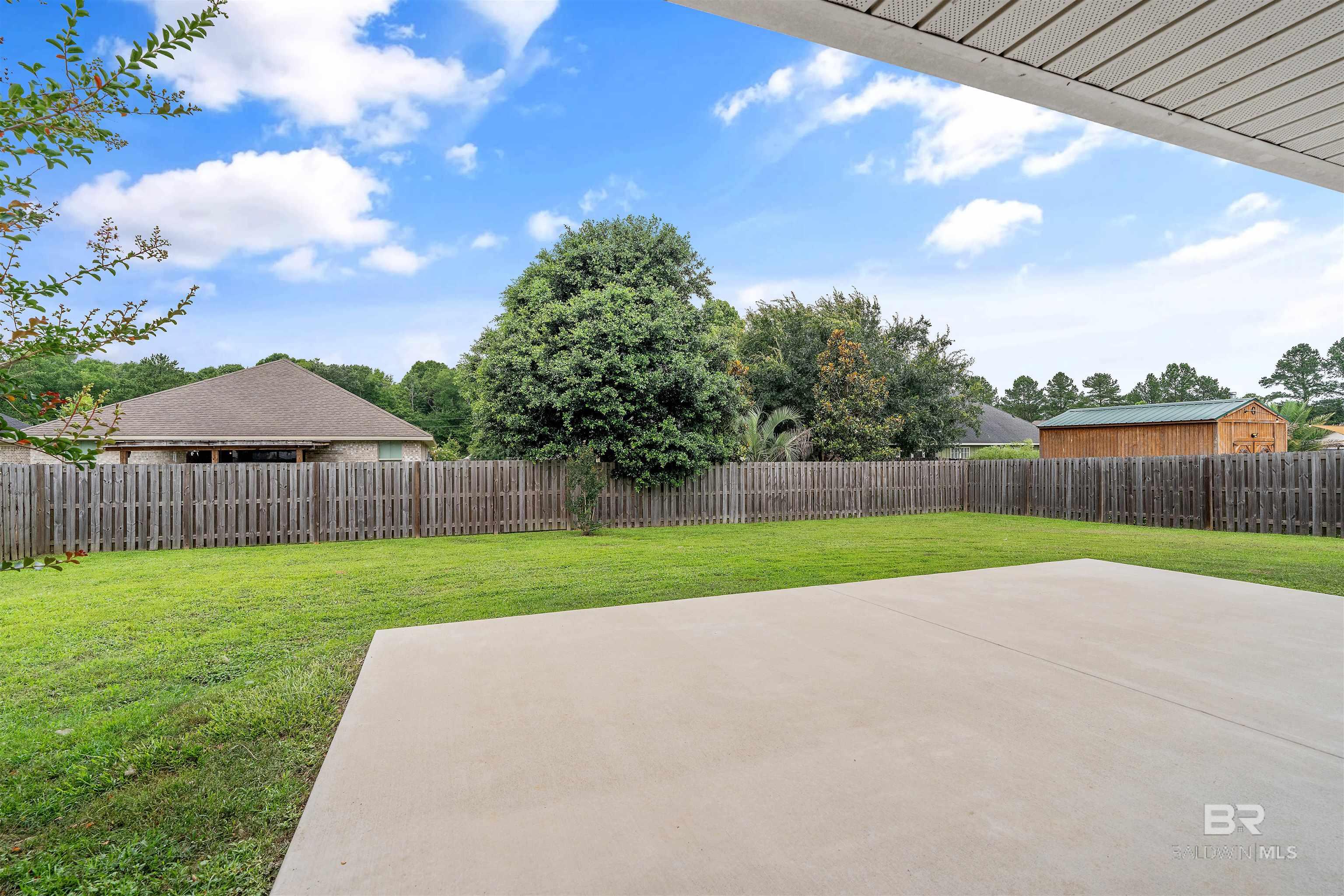 https://zimg.paragon.ice.com/ParagonImages/Property/PG/BCAR/397393/25/0/0/866df05cc7e979ab6b378c56b4418729/7/f7892267c6d7dfc49a8a2671c86392c2/397393-d138dca9-1d84-422f-98b3-1a8ed7e8c61d.JPG