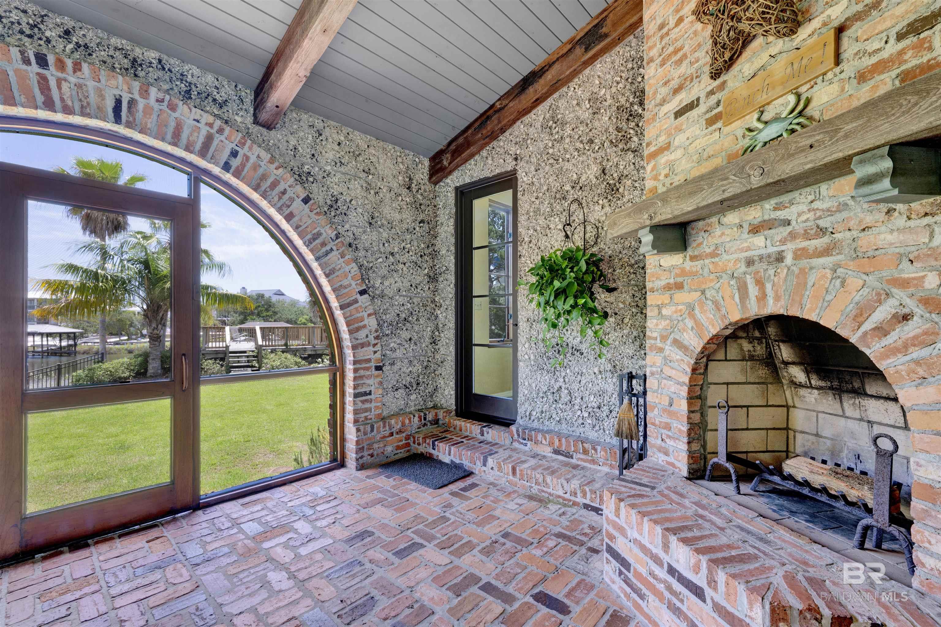 https://zimg.paragon.ice.com/ParagonImages/Property/PG/BCAR/397400/46/0/0/da786e17f06b15931e181a6d364b9fbe/7/77d51d75b2dc75c1ae9ef0f68381b508/397400-a6dcd71f-d8e9-4bff-91ff-0e01eb3cd425.JPG