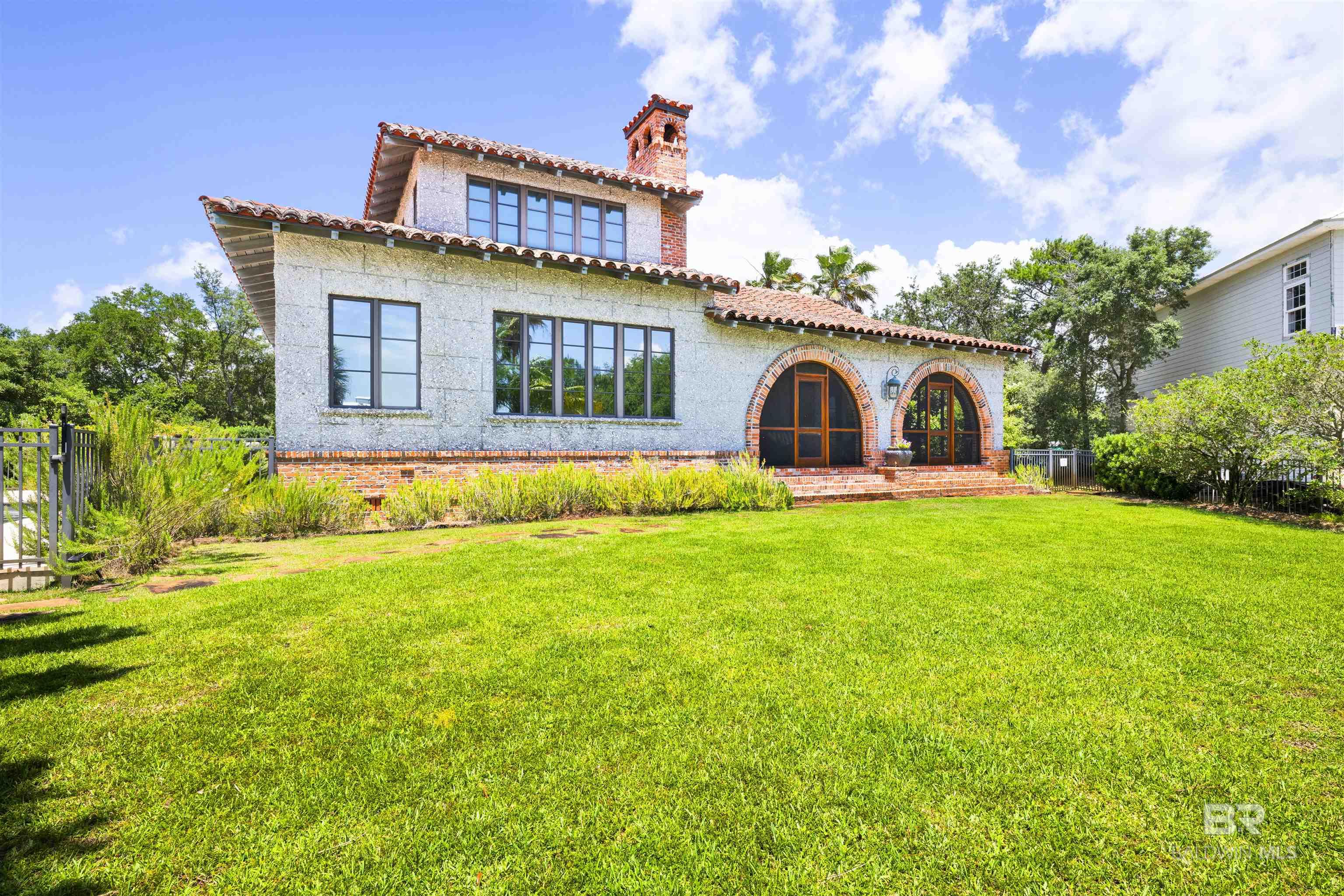 https://zimg.paragon.ice.com/ParagonImages/Property/PG/BCAR/397400/48/0/0/cae64be08b0d87b4e33dcb7db17a7c46/7/77d51d75b2dc75c1ae9ef0f68381b508/397400-003c980a-ddac-450d-b796-c196b05640a7.JPG